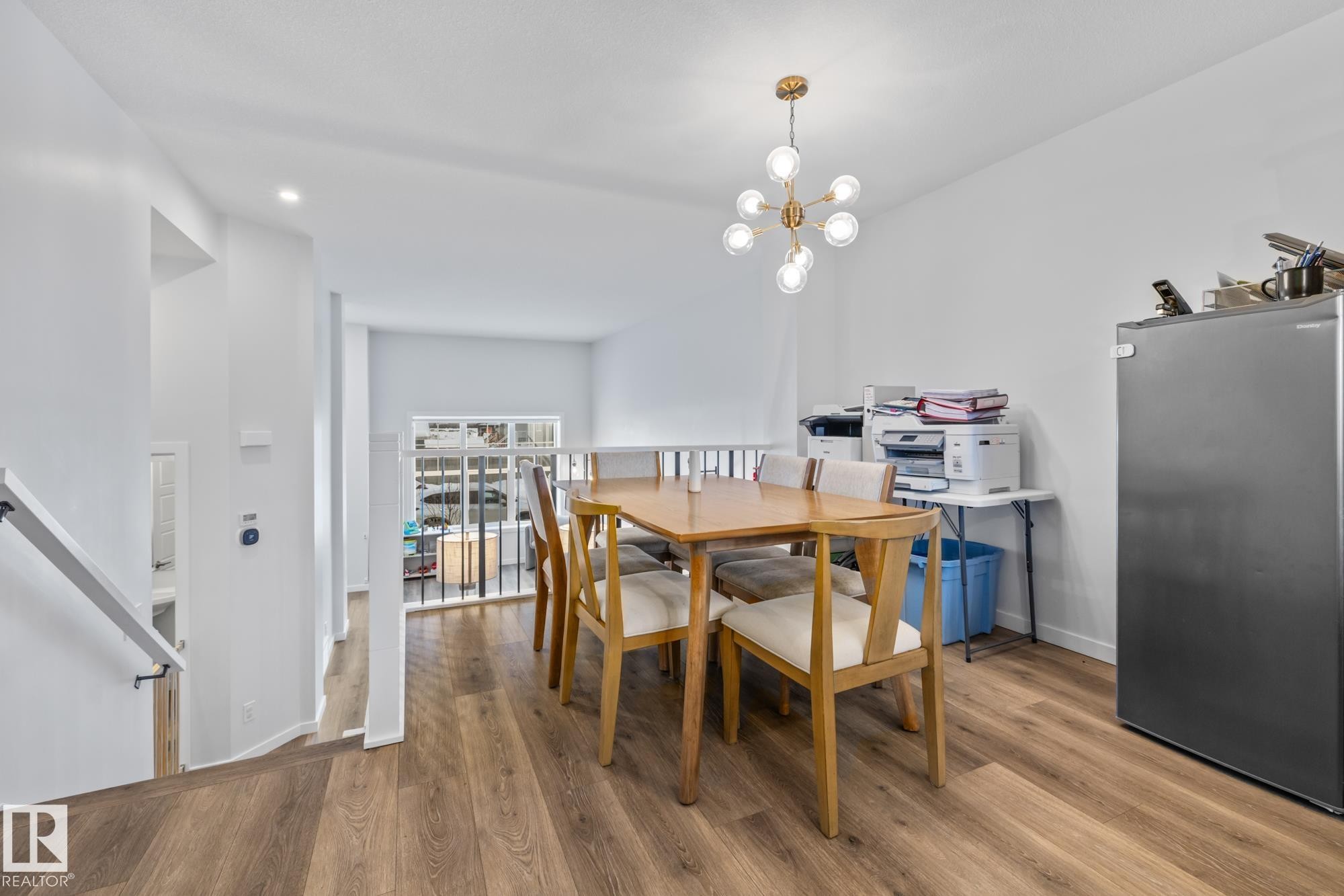 17227 3 Street, Edmonton, AB - Indoor Photo Showing Dining Room