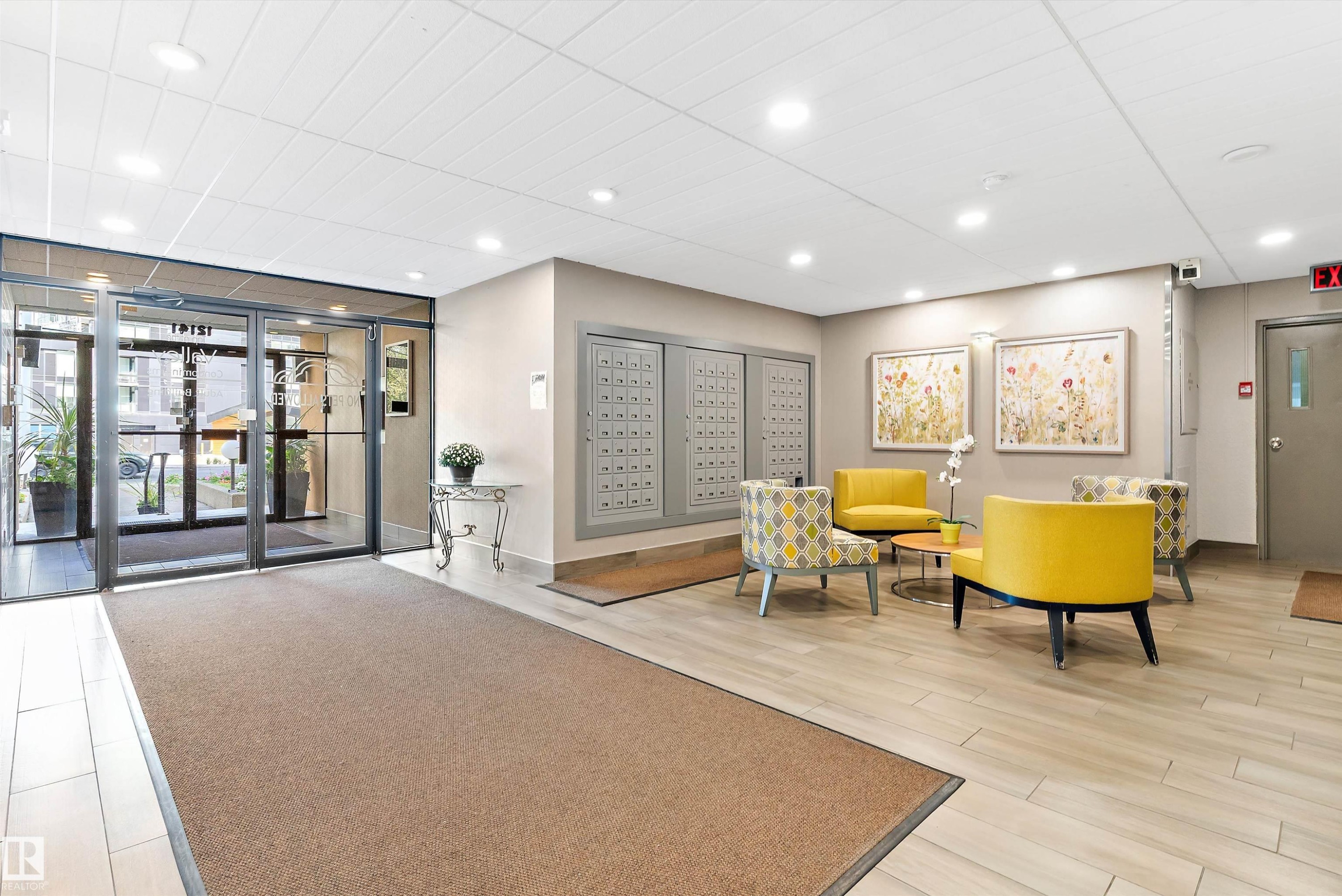 1401 12141 Jasper Avenue, Edmonton, AB - Indoor Photo Showing Other Room