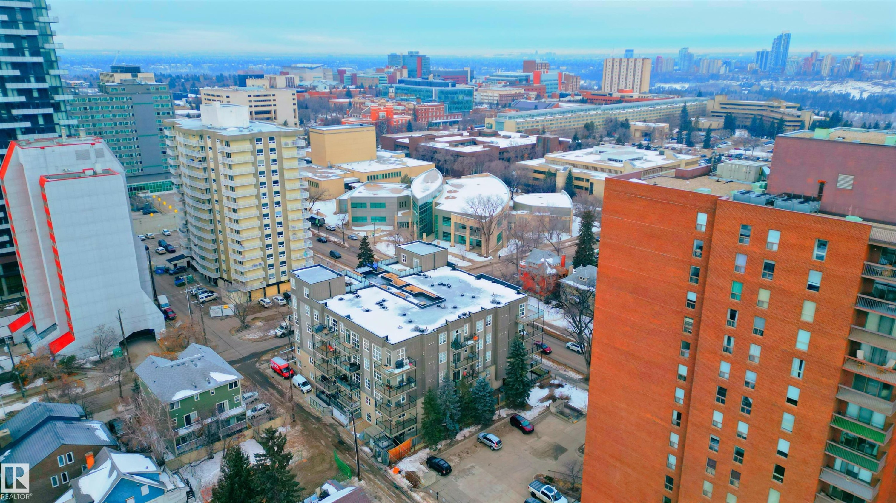 108 8619 111 Street, Edmonton, AB - Outdoor With View