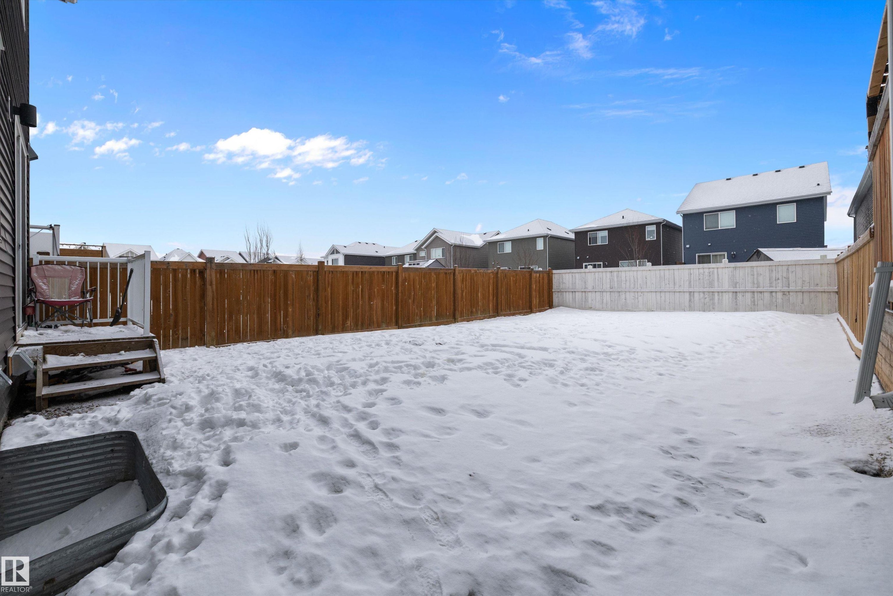 7 Stout Place, Leduc, AB - Outdoor