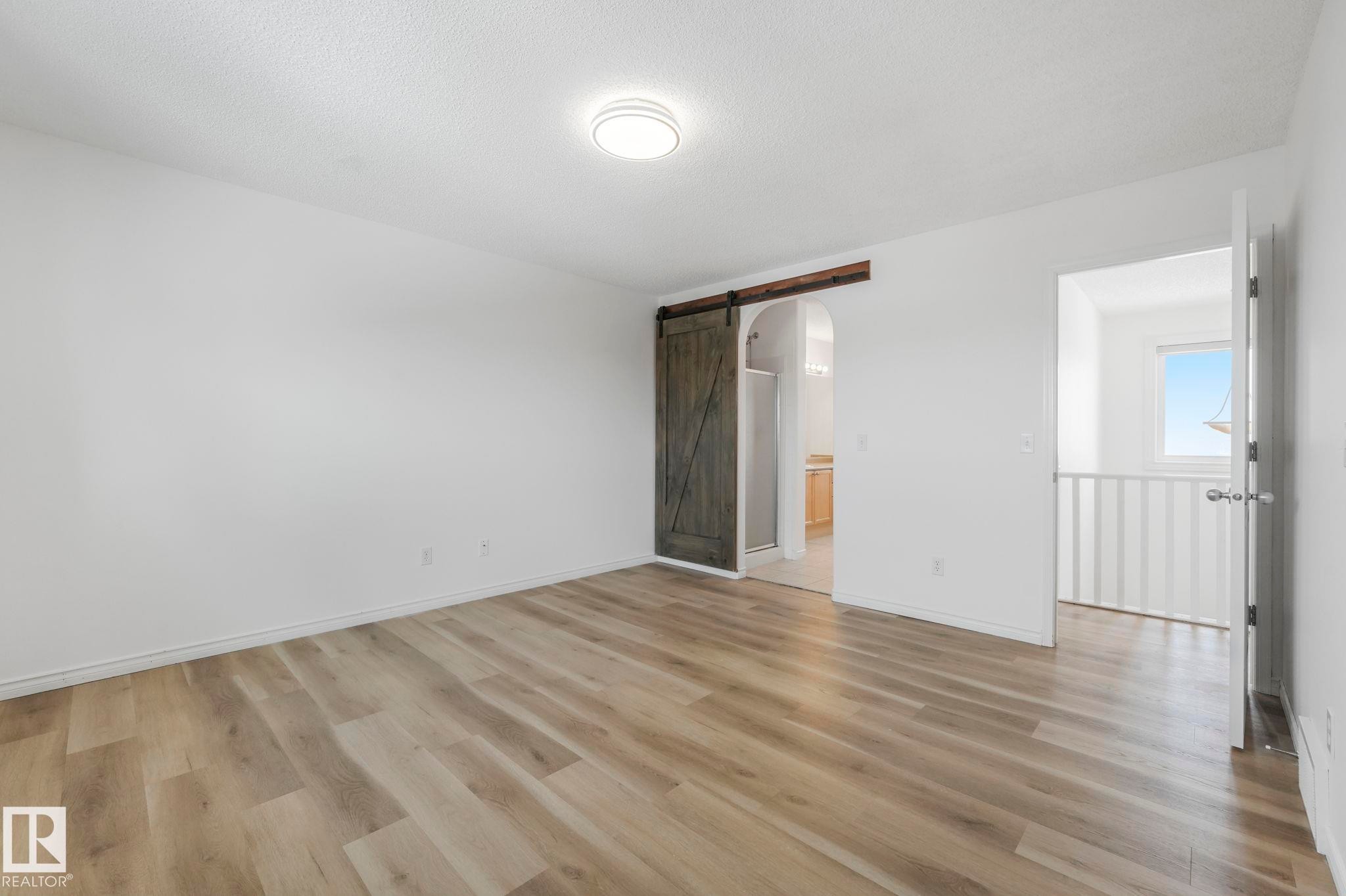 12 Rue Bouchard, Beaumont, AB - Indoor Photo Showing Other Room