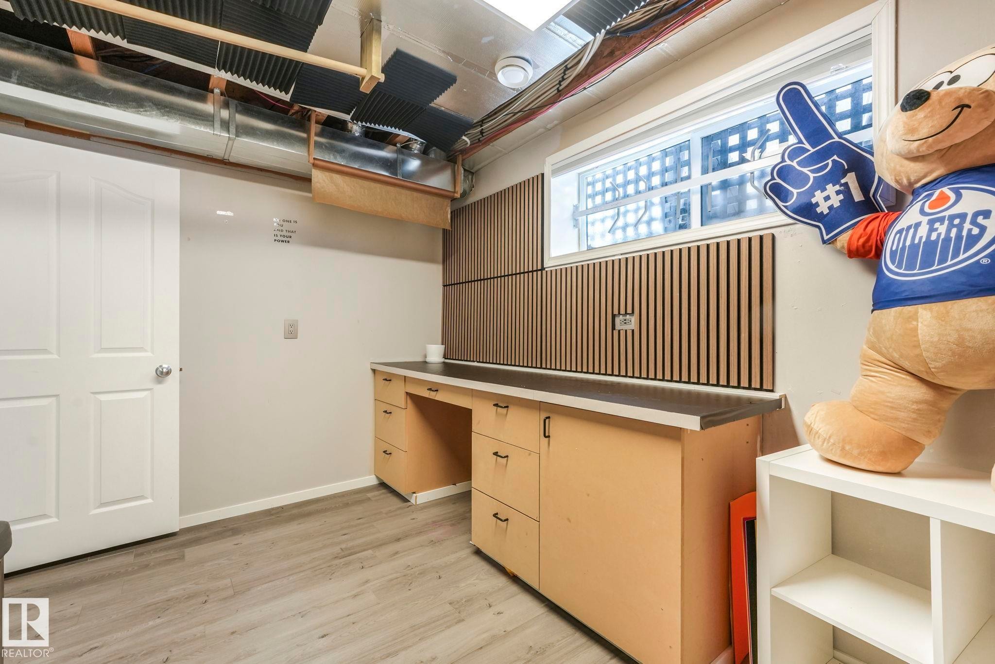 12 Rue Bouchard, Beaumont, AB - Indoor