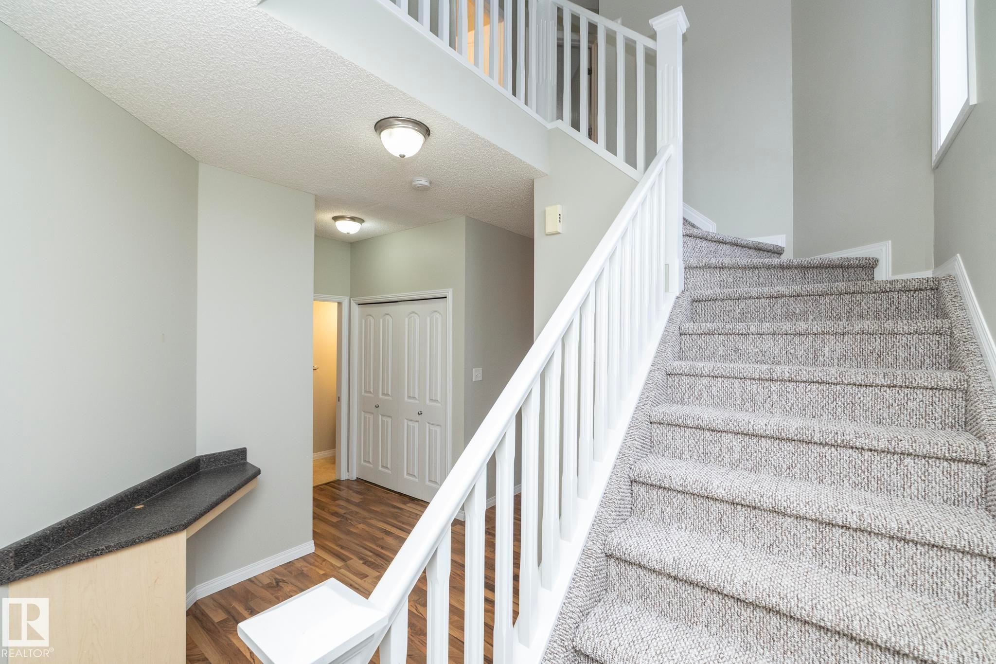 1897 Rutherford Road, Edmonton, AB - Indoor Photo Showing Other Room