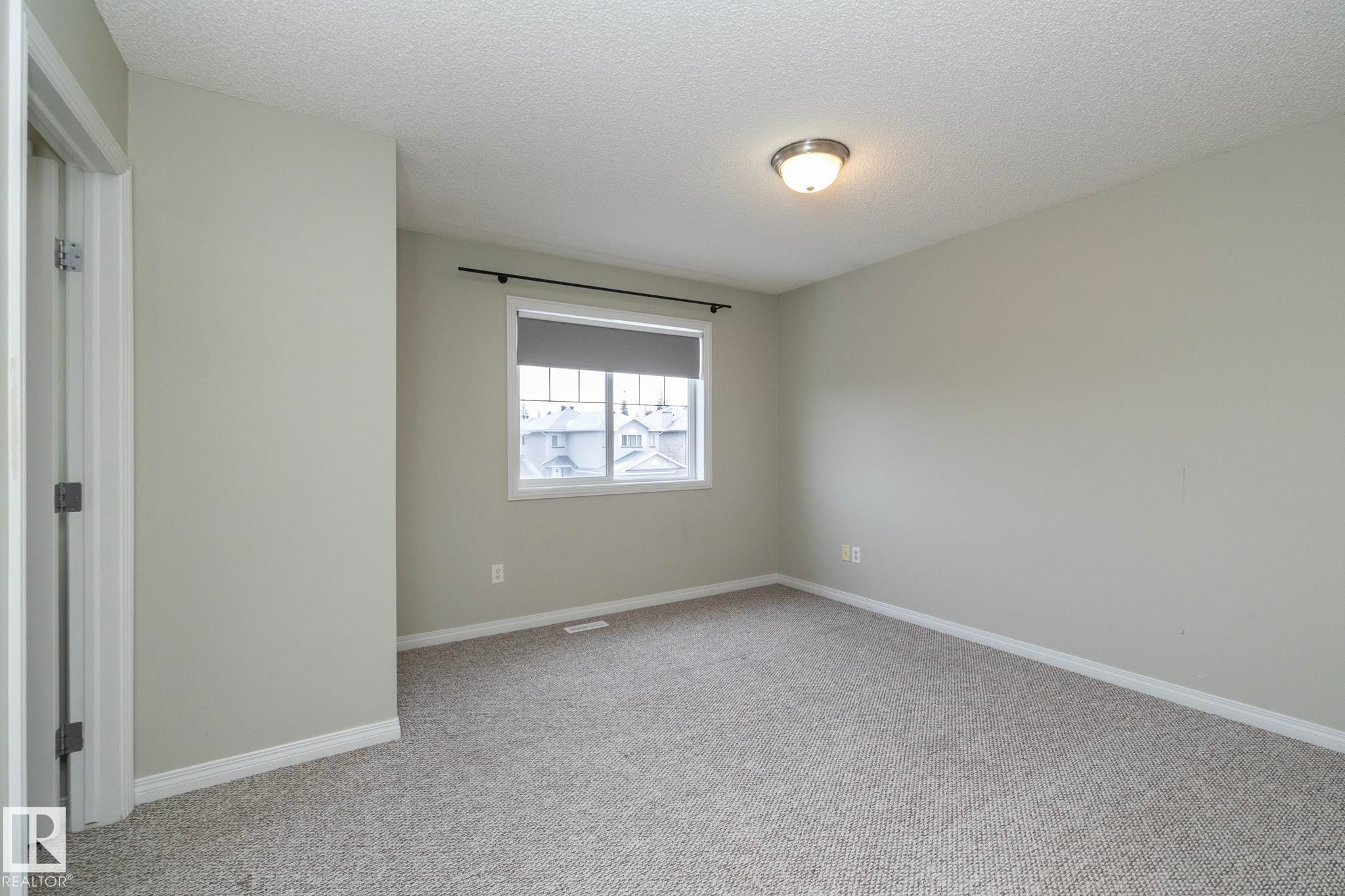 1897 Rutherford Road, Edmonton, AB - Indoor Photo Showing Other Room