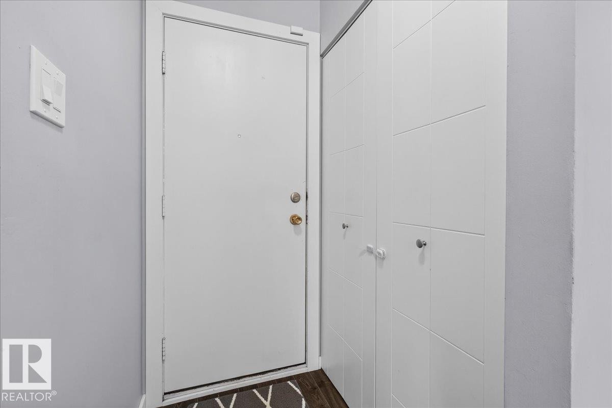 474 Abbottsfield Road, Edmonton, AB - Indoor Photo Showing Other Room