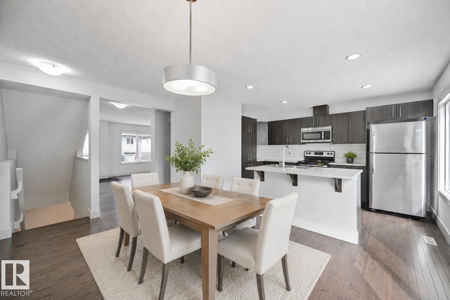 Virtually staged - 35 2922 Maple Way, Edmonton, AB - Indoor Photo Showing Dining Room