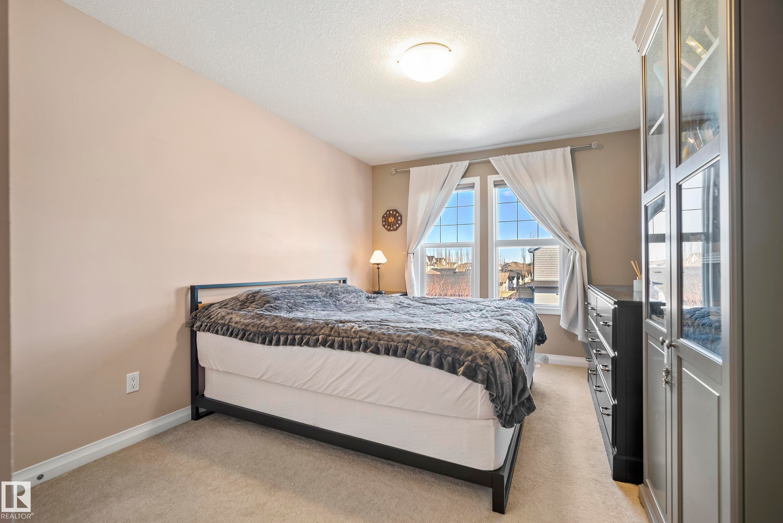 3689 Atkinson Loop, Edmonton, AB - Indoor Photo Showing Bedroom
