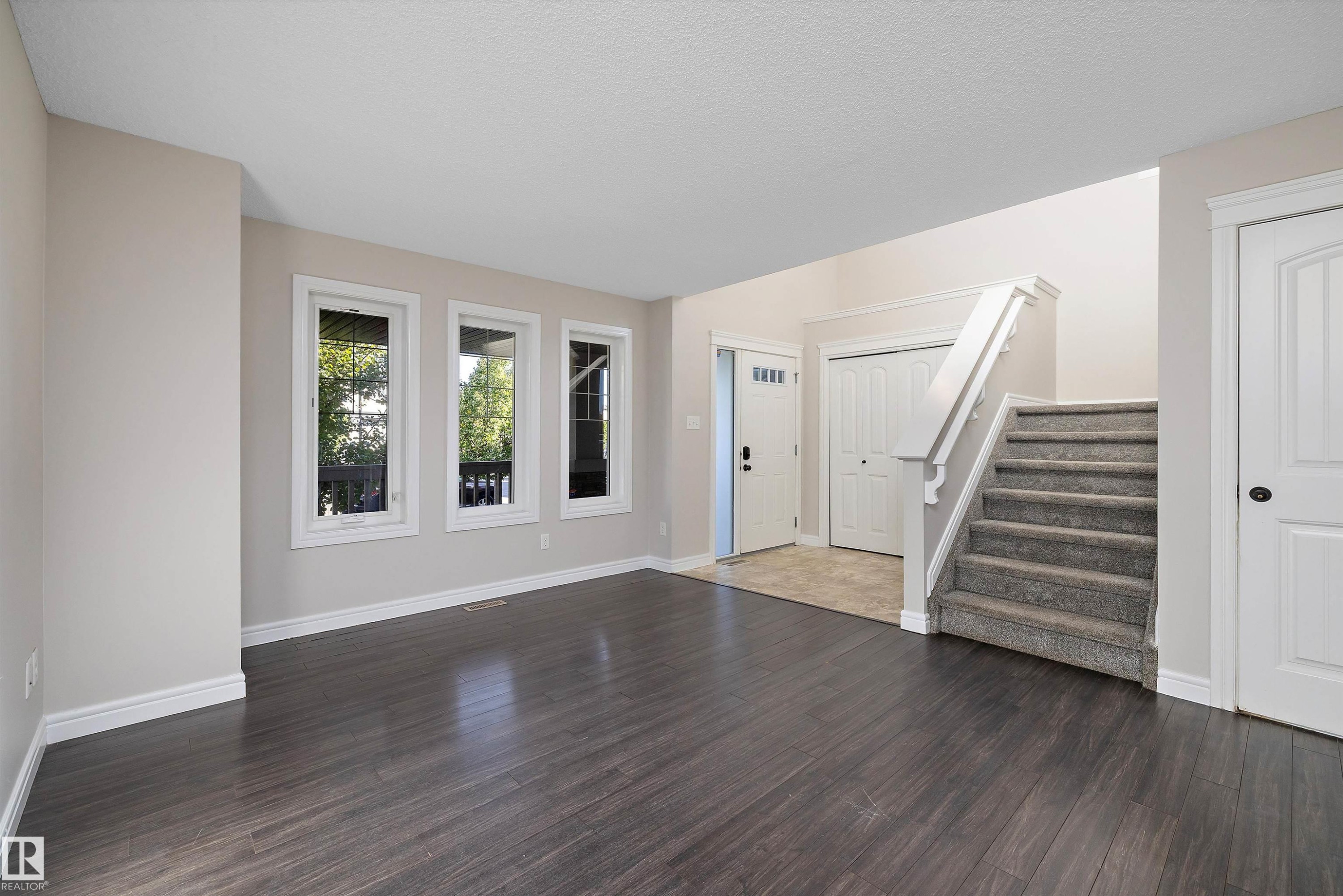 1104 161 Street, Edmonton, AB - Indoor Photo Showing Other Room