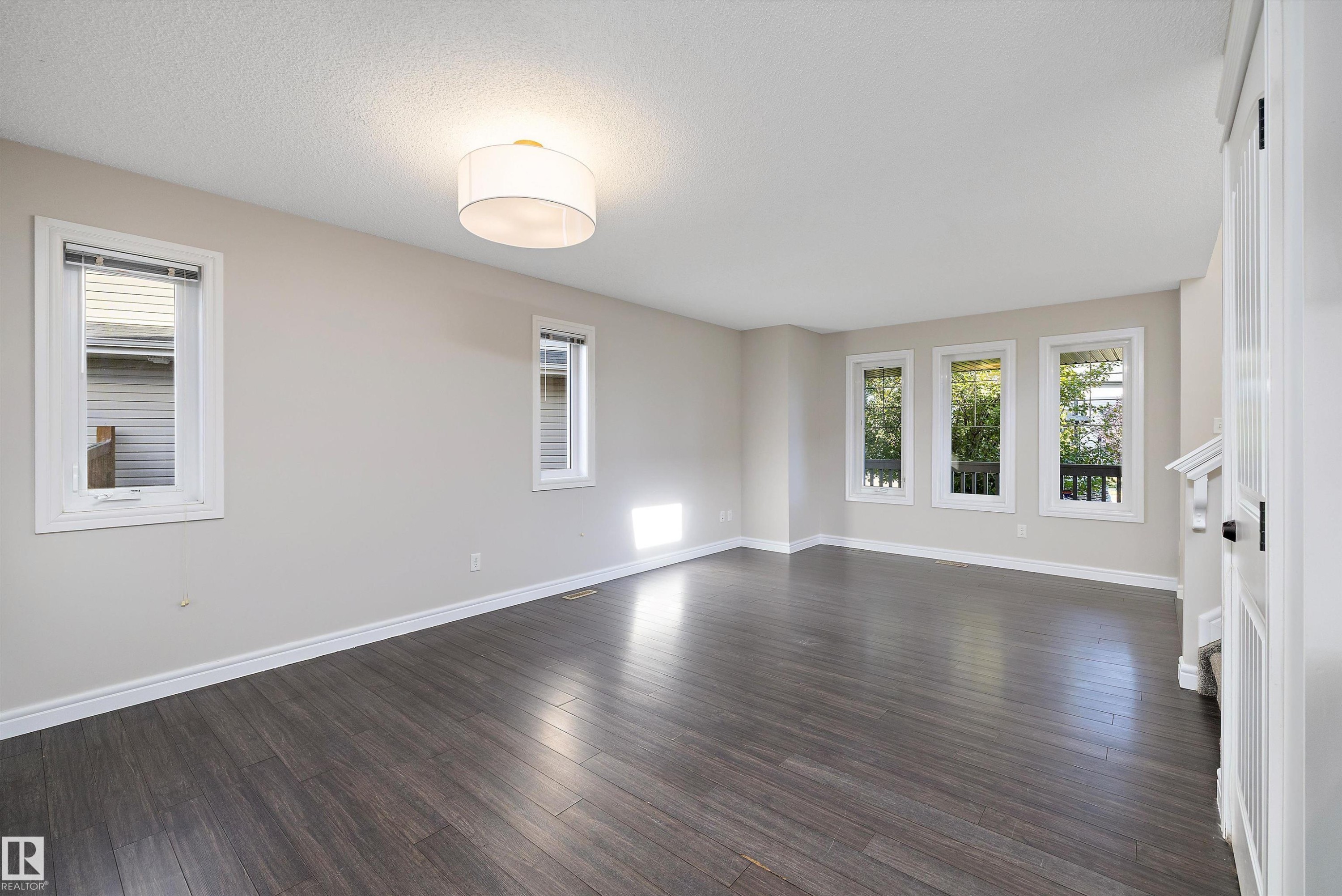 1104 161 Street, Edmonton, AB - Indoor Photo Showing Other Room