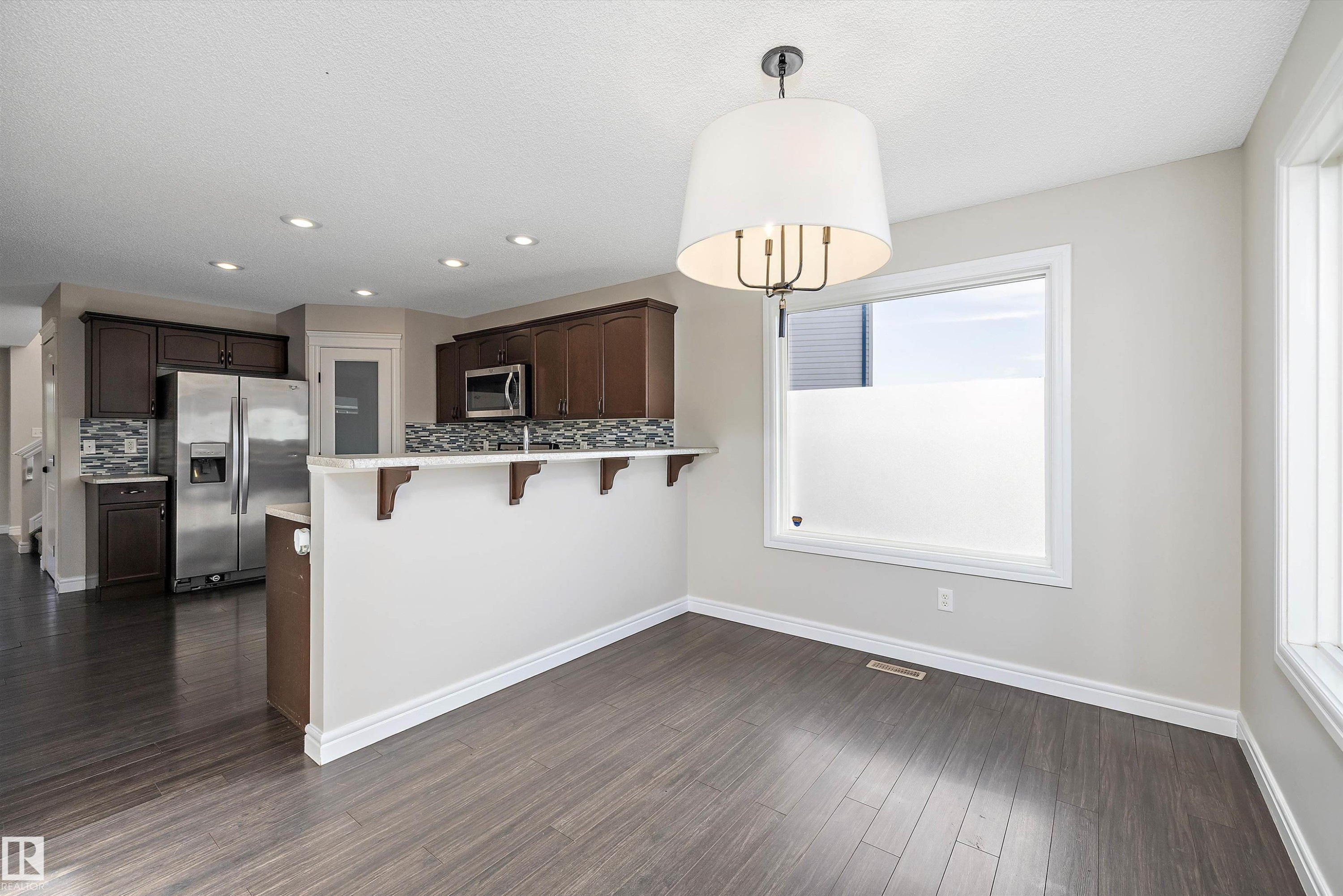 1104 161 Street, Edmonton, AB - Indoor Photo Showing Kitchen