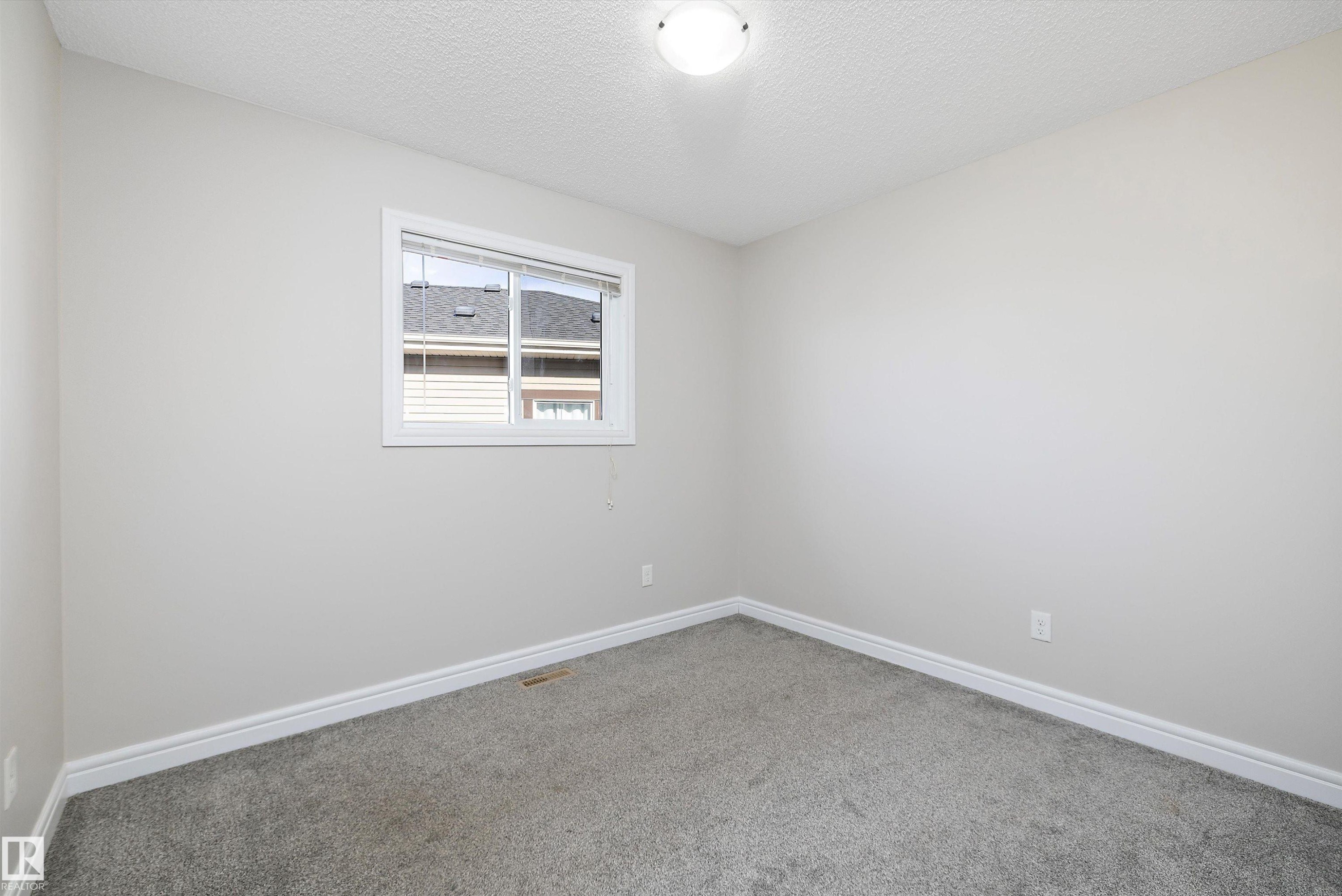 1104 161 Street, Edmonton, AB - Indoor Photo Showing Other Room