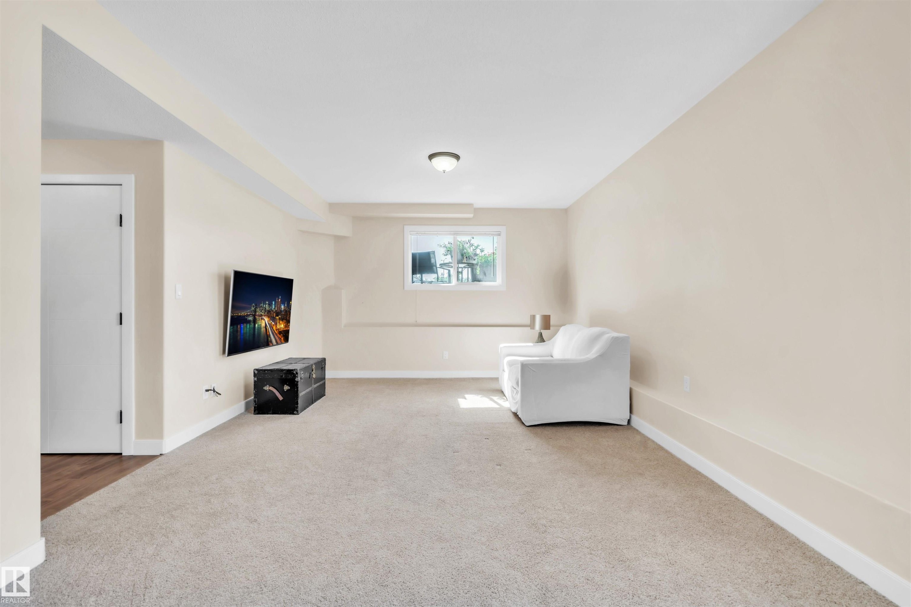 702 Pheasant Close, Cold Lake, AB - Indoor