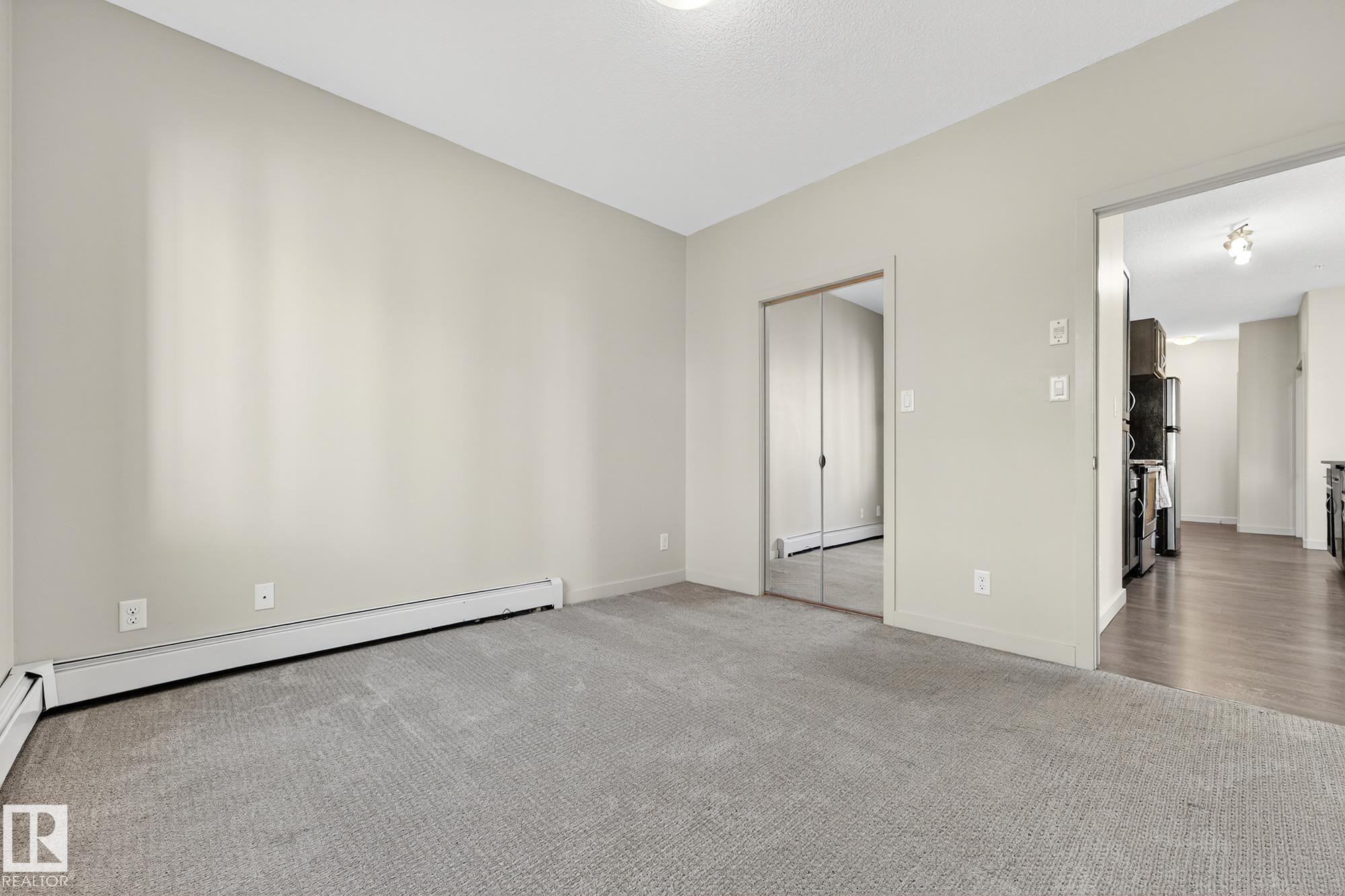 247 308 Ambleside Link, Edmonton, AB - Indoor Photo Showing Other Room