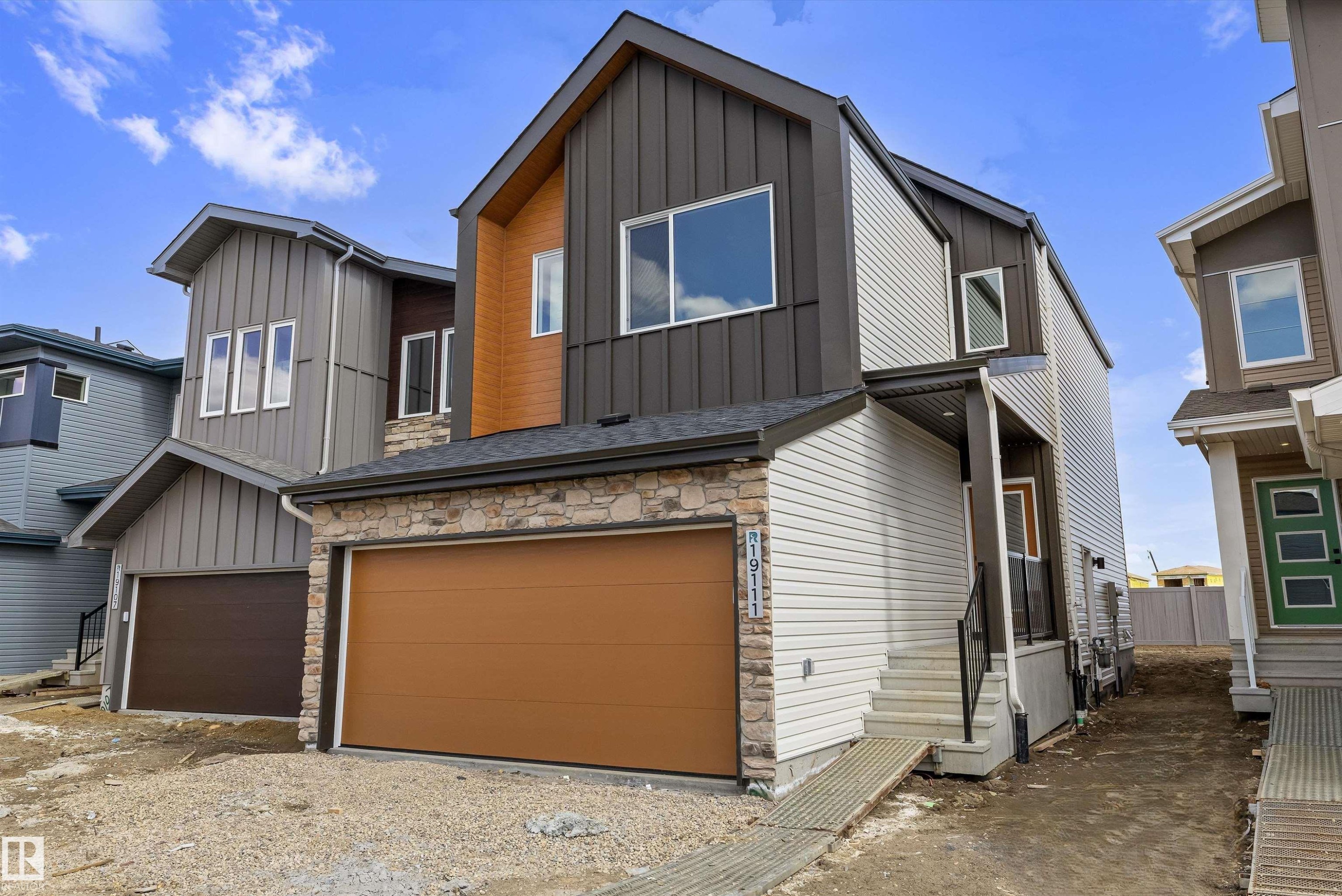 19111 20 Avenue, Edmonton, AB - Outdoor With Exterior