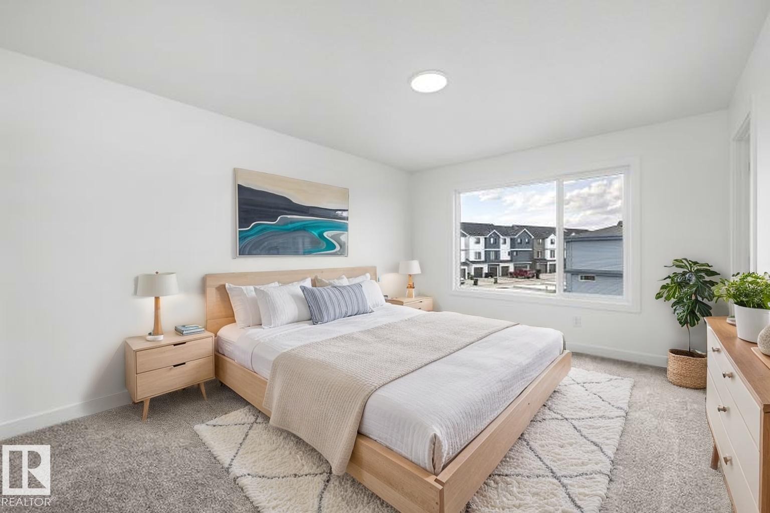 19111 20 Avenue, Edmonton, AB - Indoor Photo Showing Bedroom