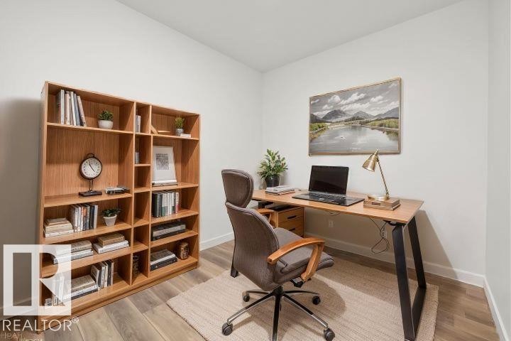 19115 20 Avenue Nw, Edmonton, AB - Indoor Photo Showing Office