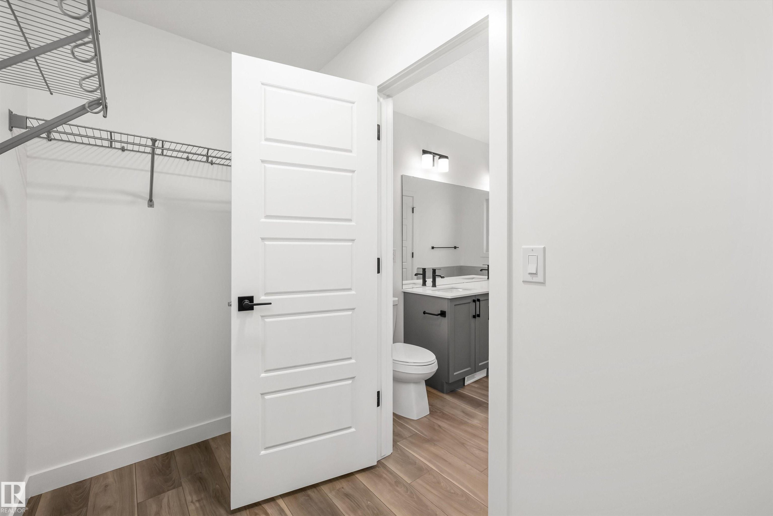 19115 20 Avenue Nw, Edmonton, AB - Indoor