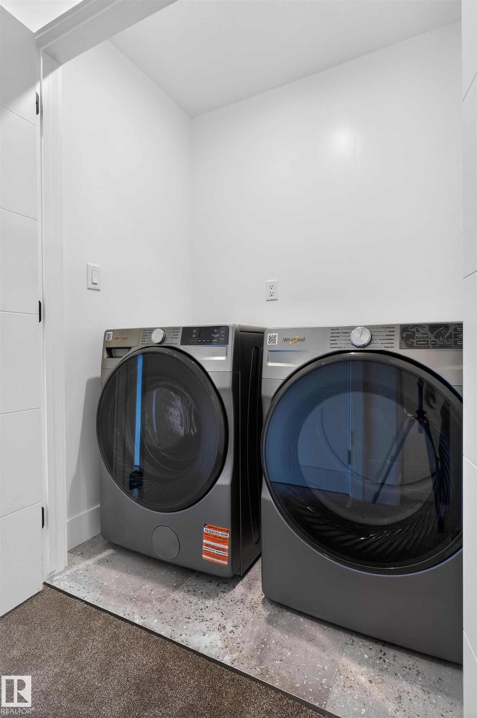 37 River Birch Way, St. Albert, AB - Indoor Photo Showing Laundry Room