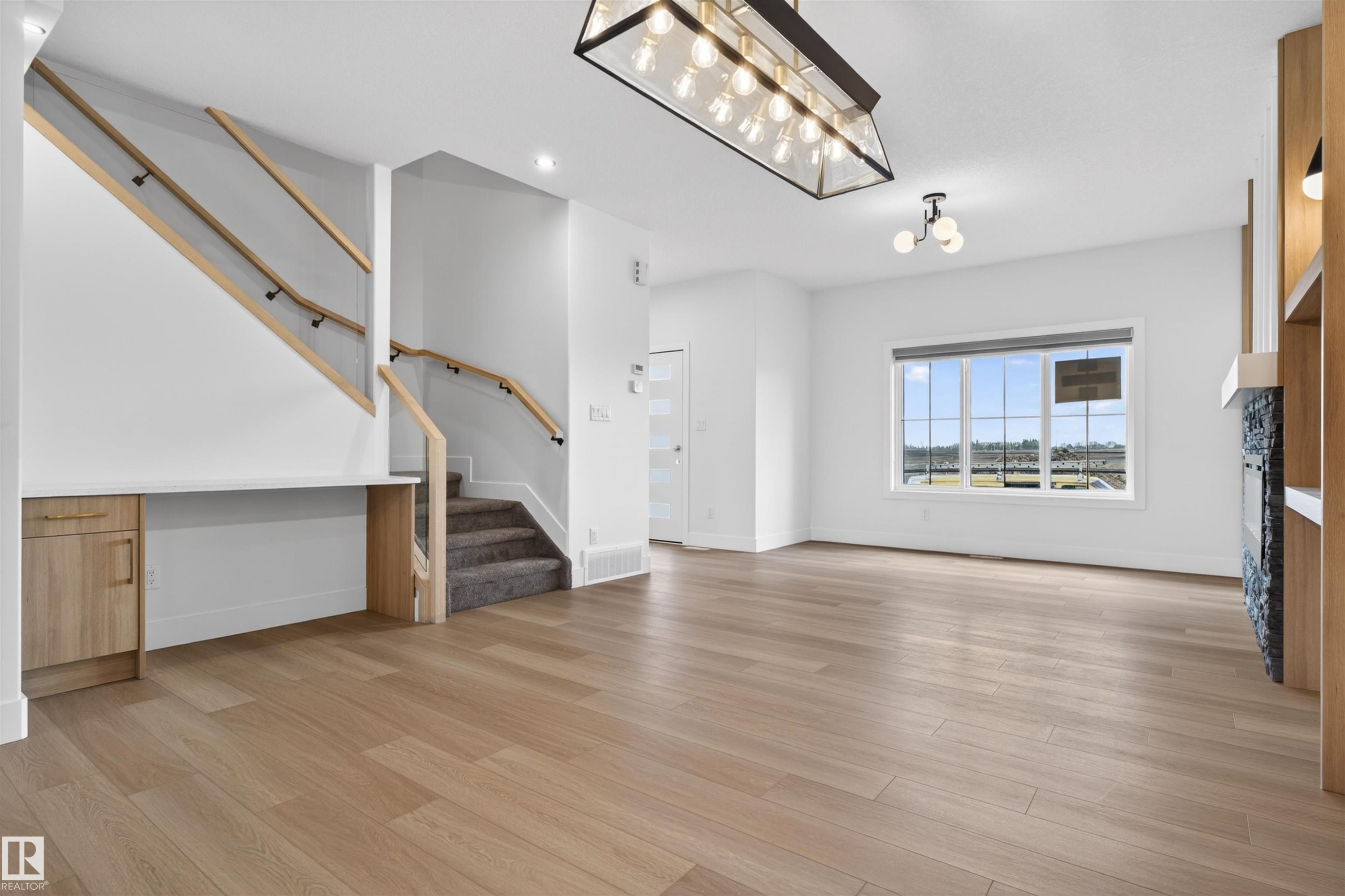 37 River Birch Way, St. Albert, AB - Indoor