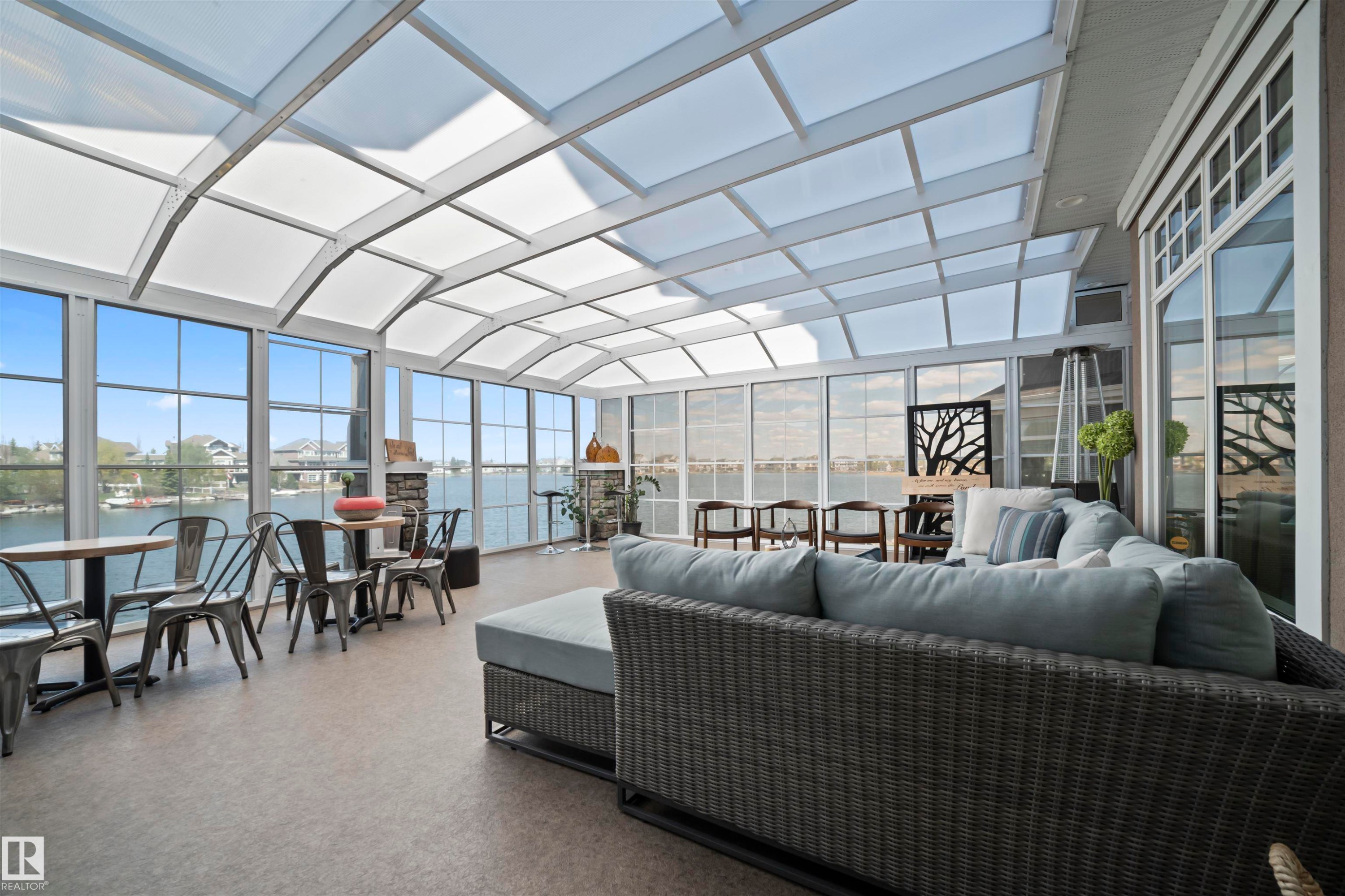 8948 20 Avenue, Edmonton, AB - Indoor