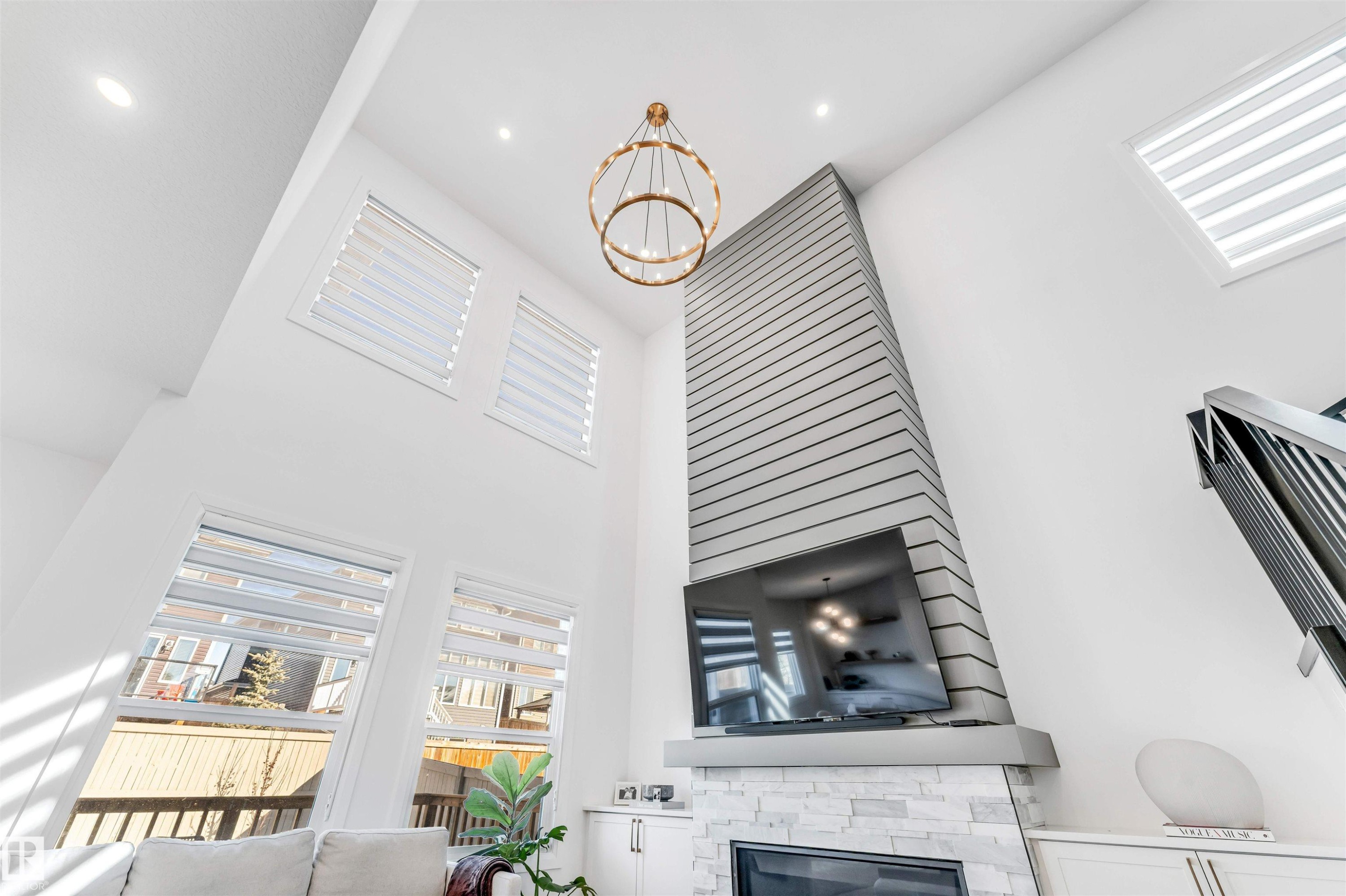 6464 Elston Loop, Edmonton, AB - Indoor With Fireplace