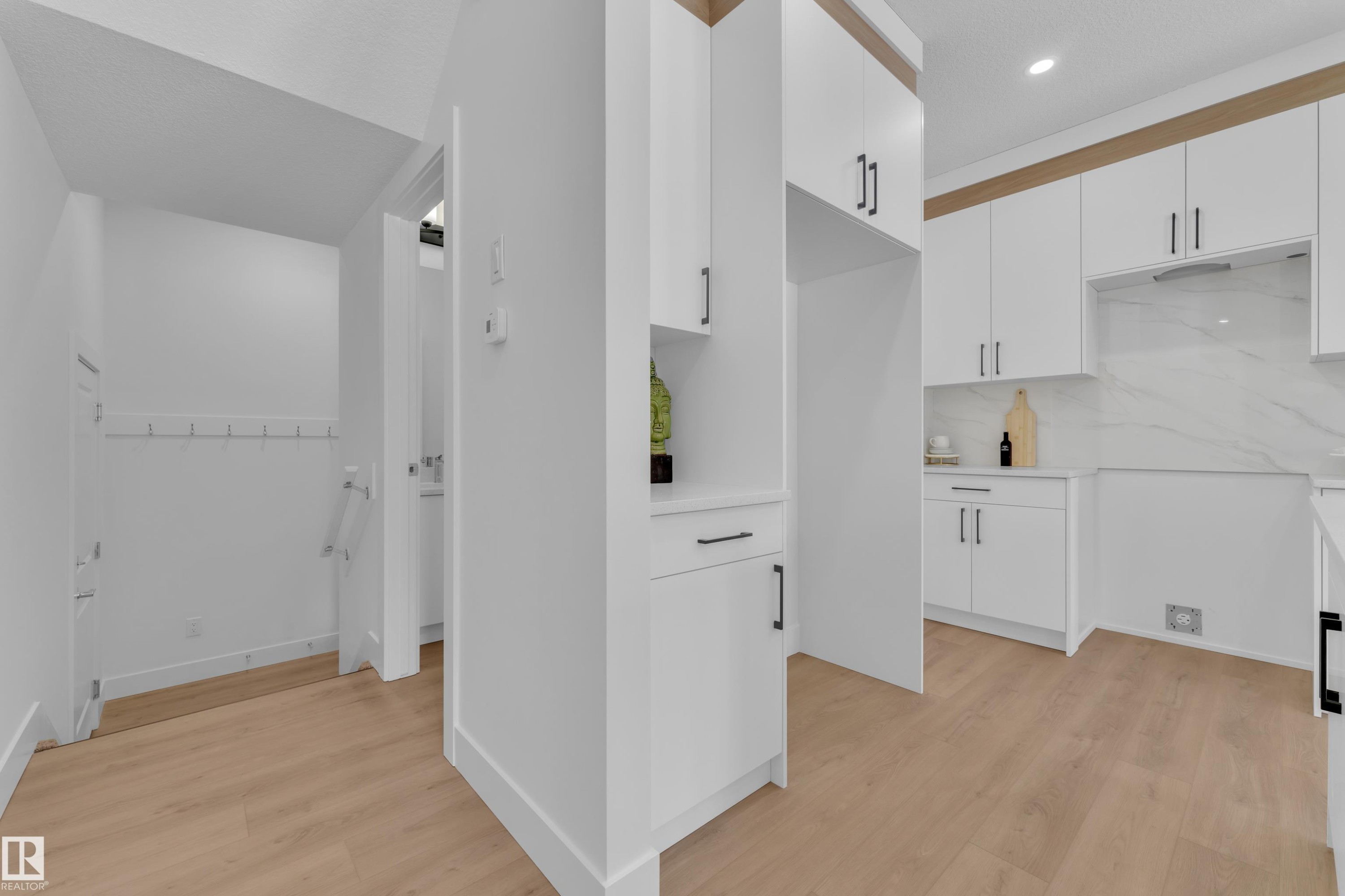 235 Linden Loop, Leduc, AB - Indoor