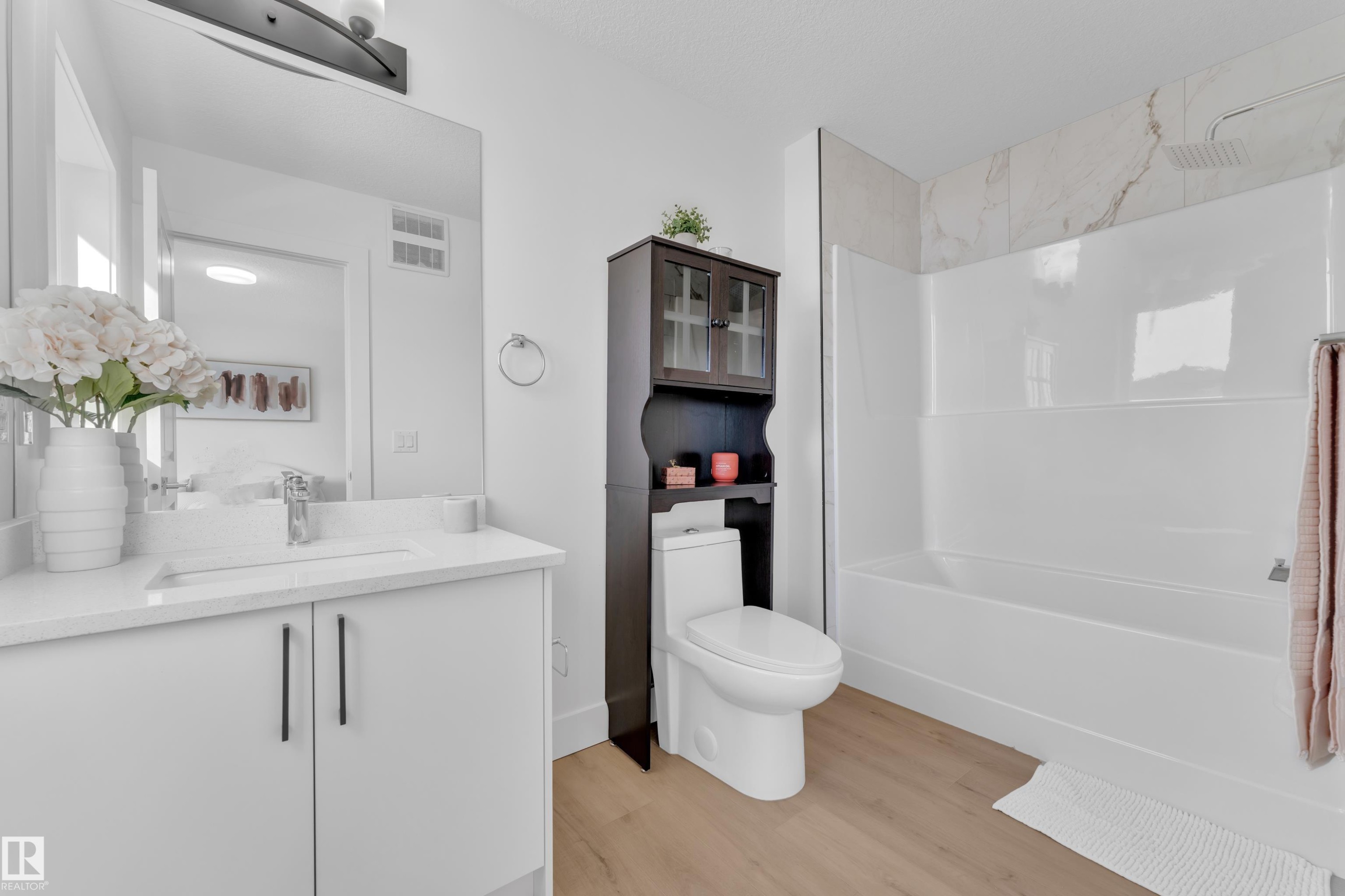 235 Linden Loop, Leduc, AB - Indoor Photo Showing Bathroom