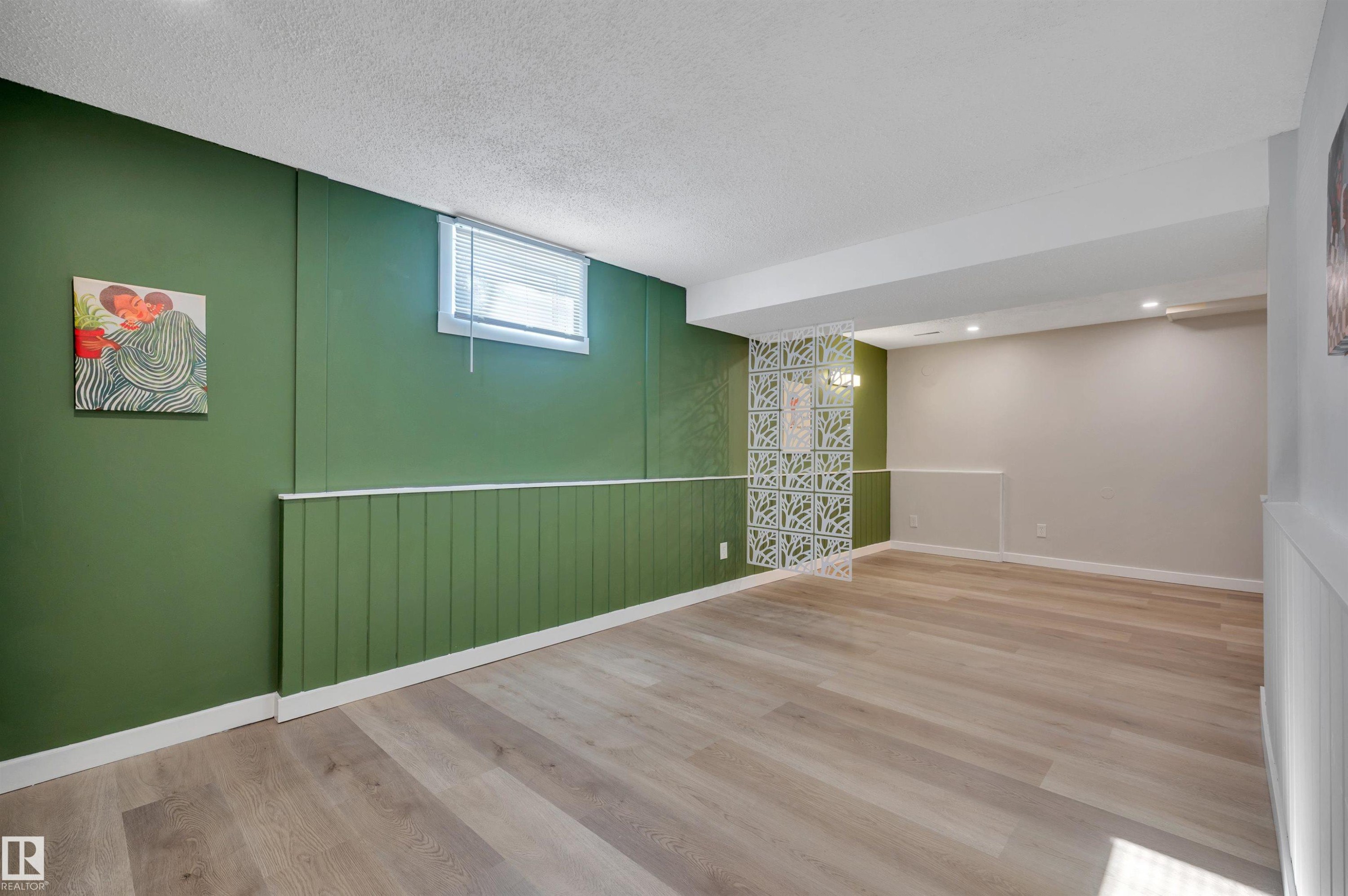 5 Larose Drive, St. Albert, AB - Indoor Photo Showing Other Room