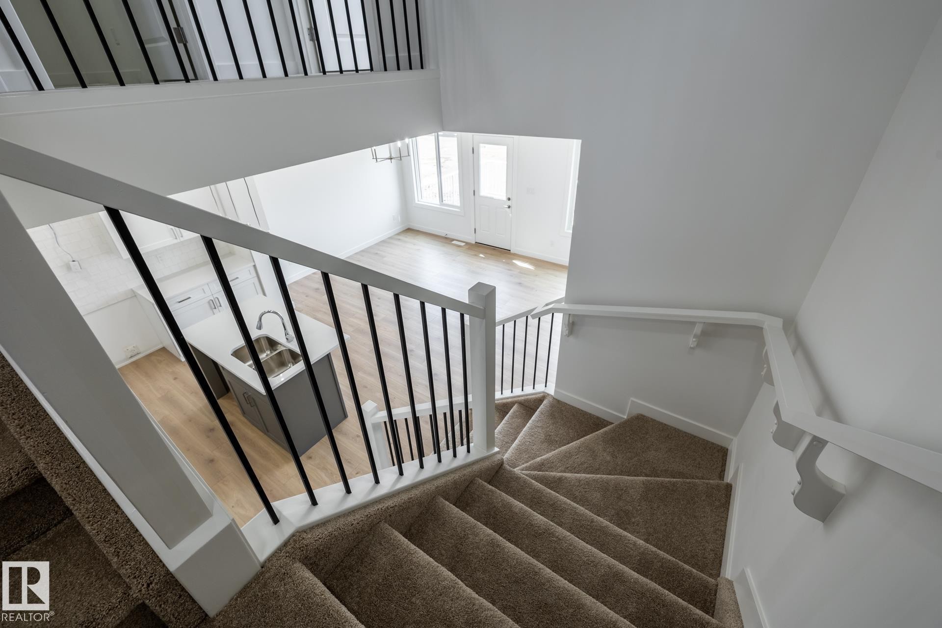 3036 197 Street Nw, Edmonton, AB - Indoor Photo Showing Other Room