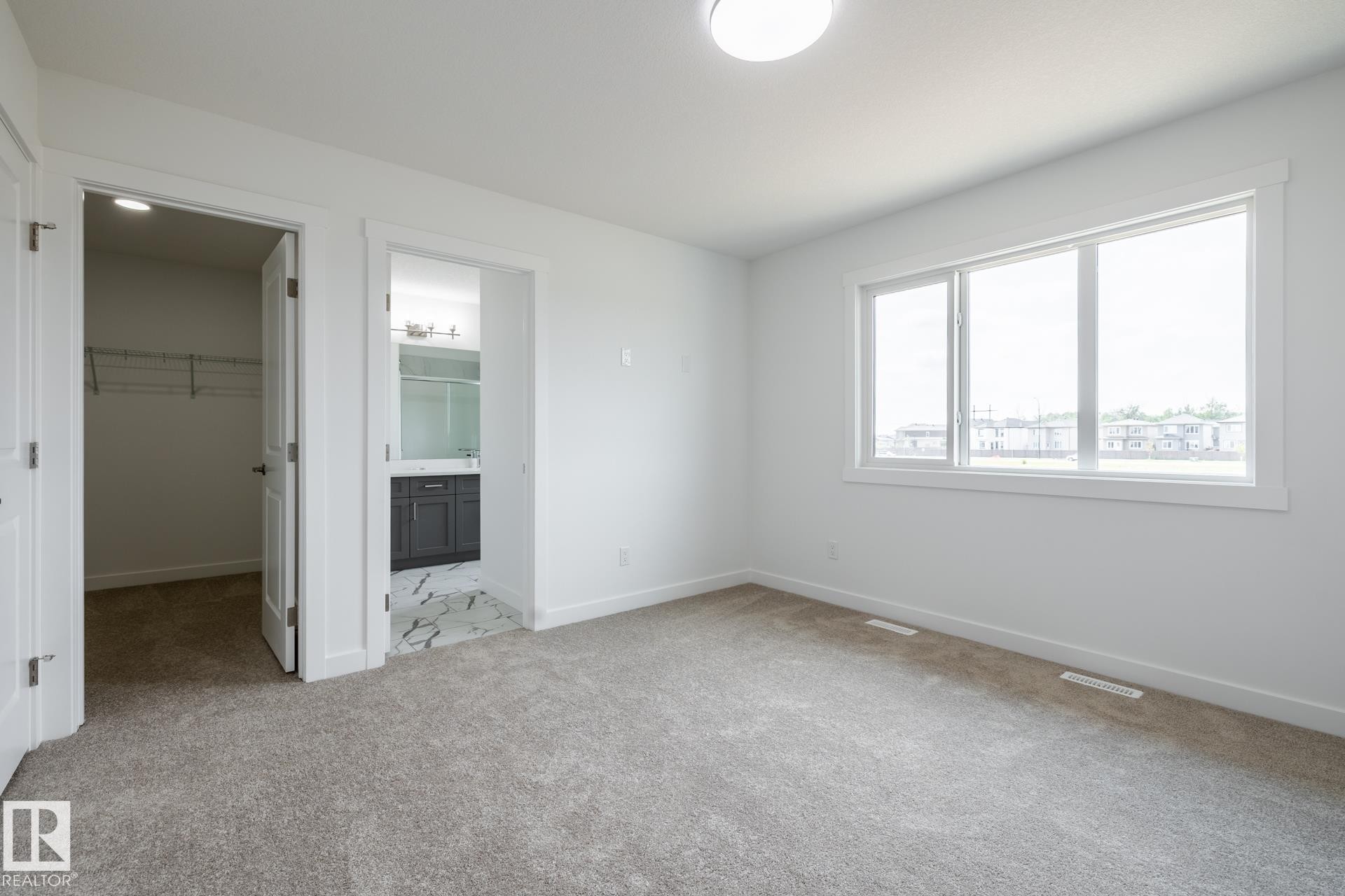 3036 197 Street Nw, Edmonton, AB - Indoor Photo Showing Other Room