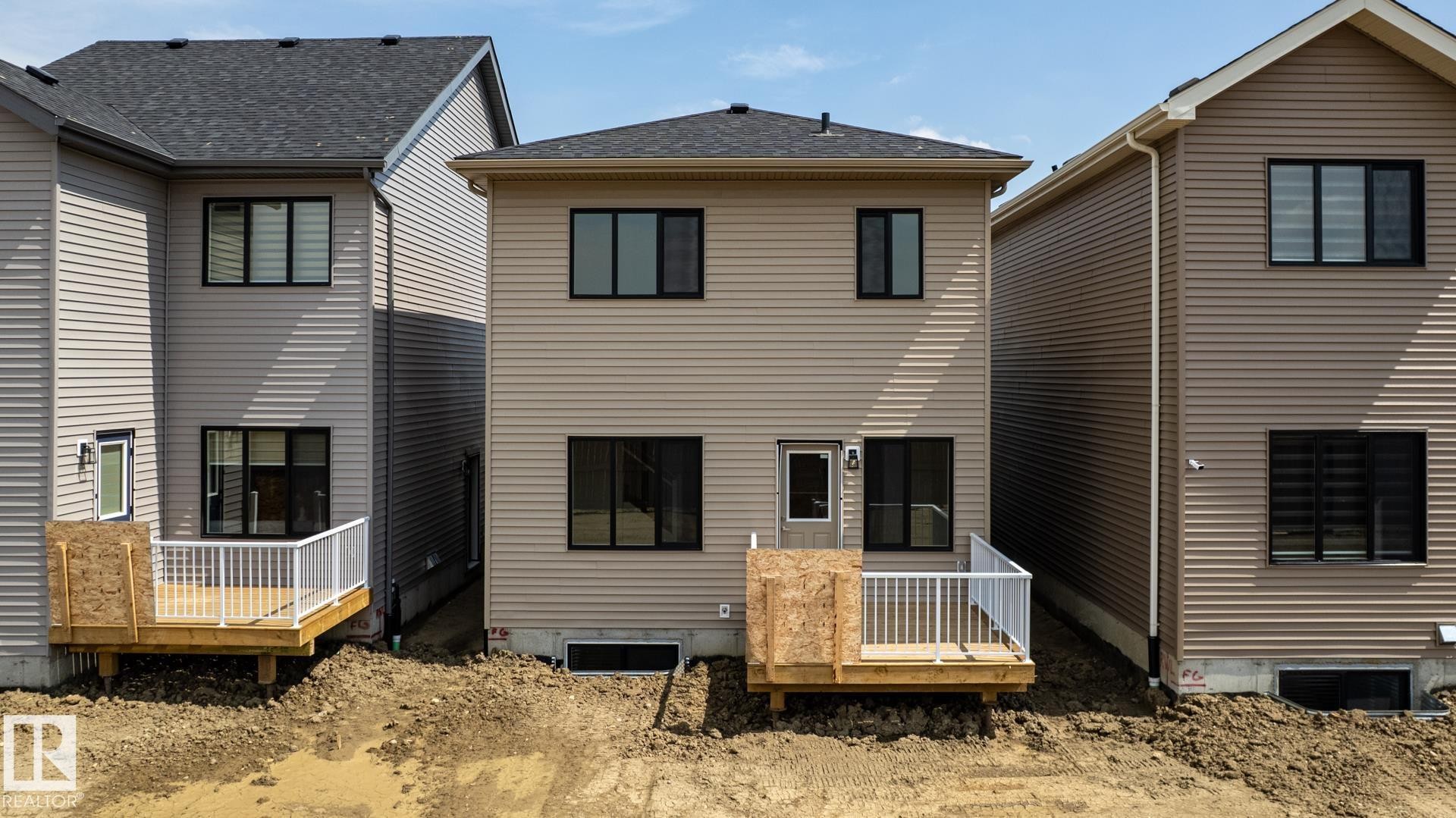 3036 197 Street Nw, Edmonton, AB - Outdoor