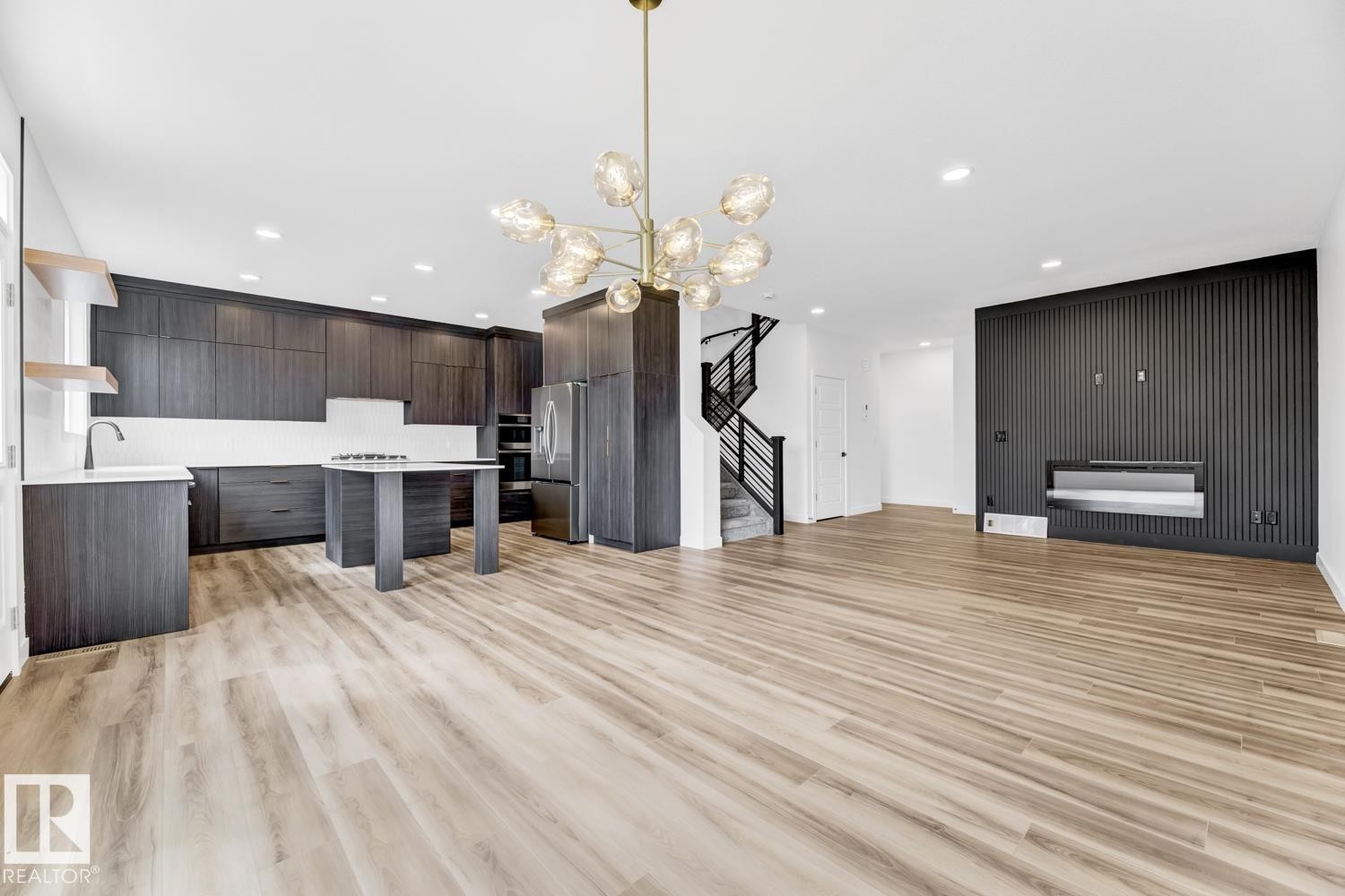 2010 Genesis Lane, Stony Plain, AB - Indoor Photo Showing Other Room