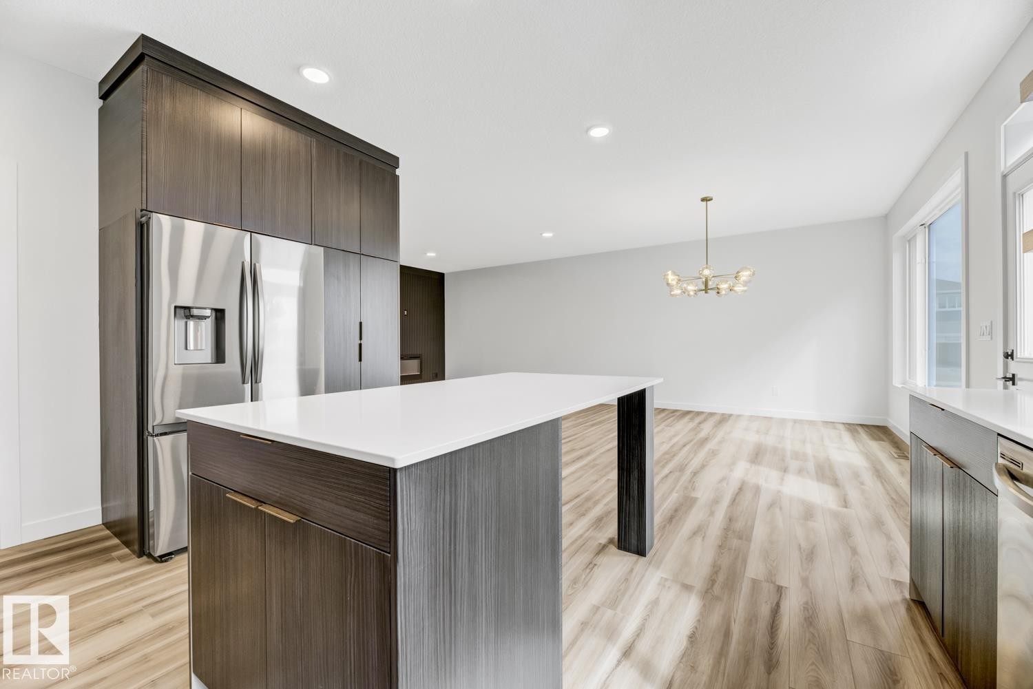2010 Genesis Lane, Stony Plain, AB - Indoor Photo Showing Kitchen