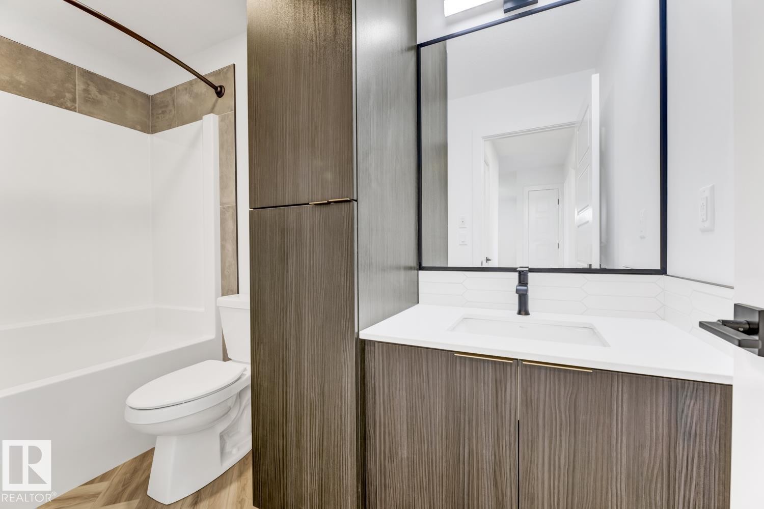 2010 Genesis Lane, Stony Plain, AB - Indoor Photo Showing Bathroom