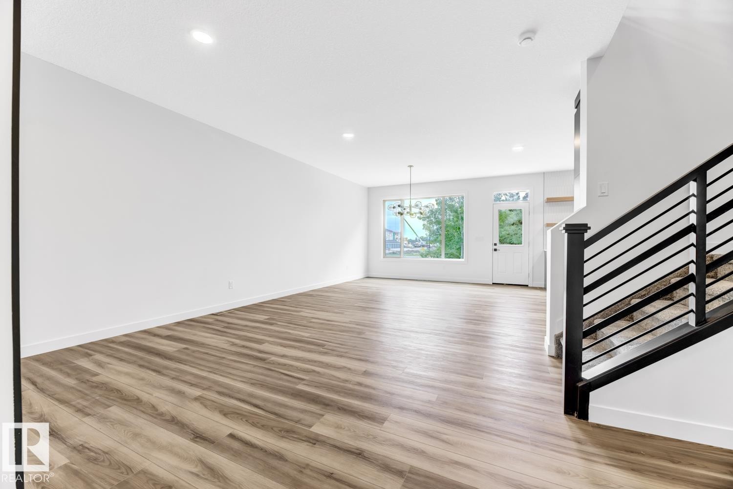 2010 Genesis Lane, Stony Plain, AB - Indoor Photo Showing Other Room