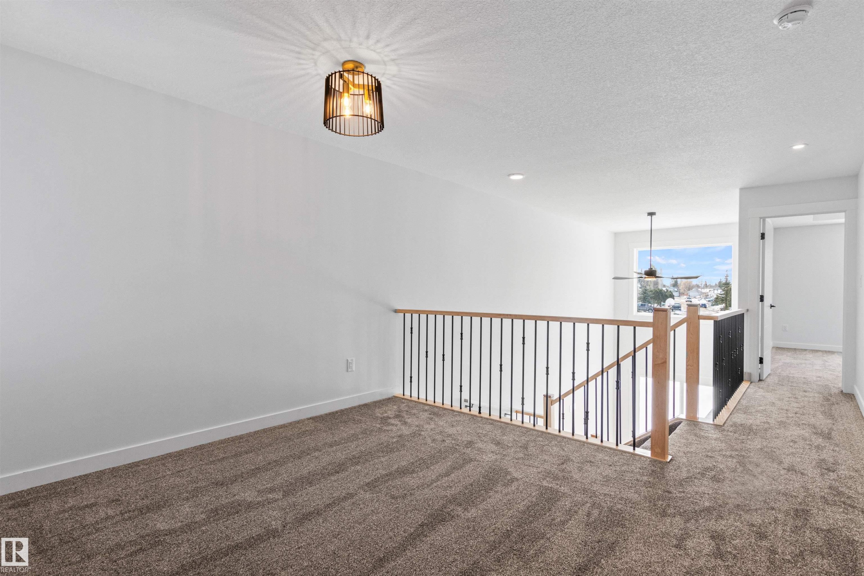 5133 53 Avenue, Calmar, AB - Indoor Photo Showing Other Room