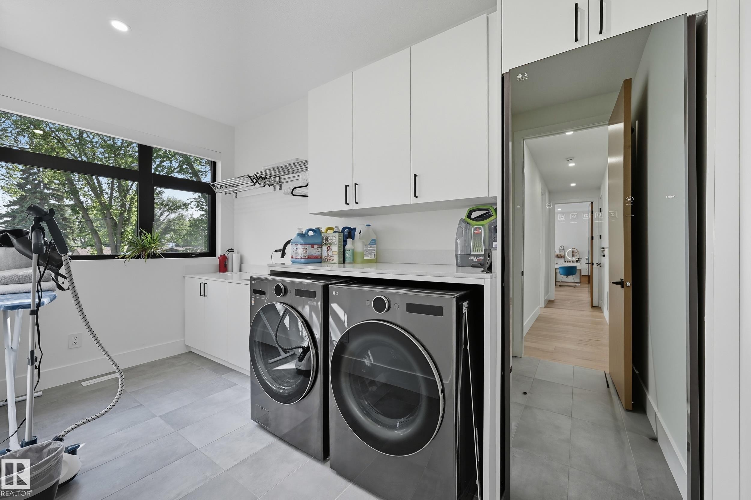14312 92A Avenue, Edmonton, AB - Indoor Photo Showing Laundry Room
