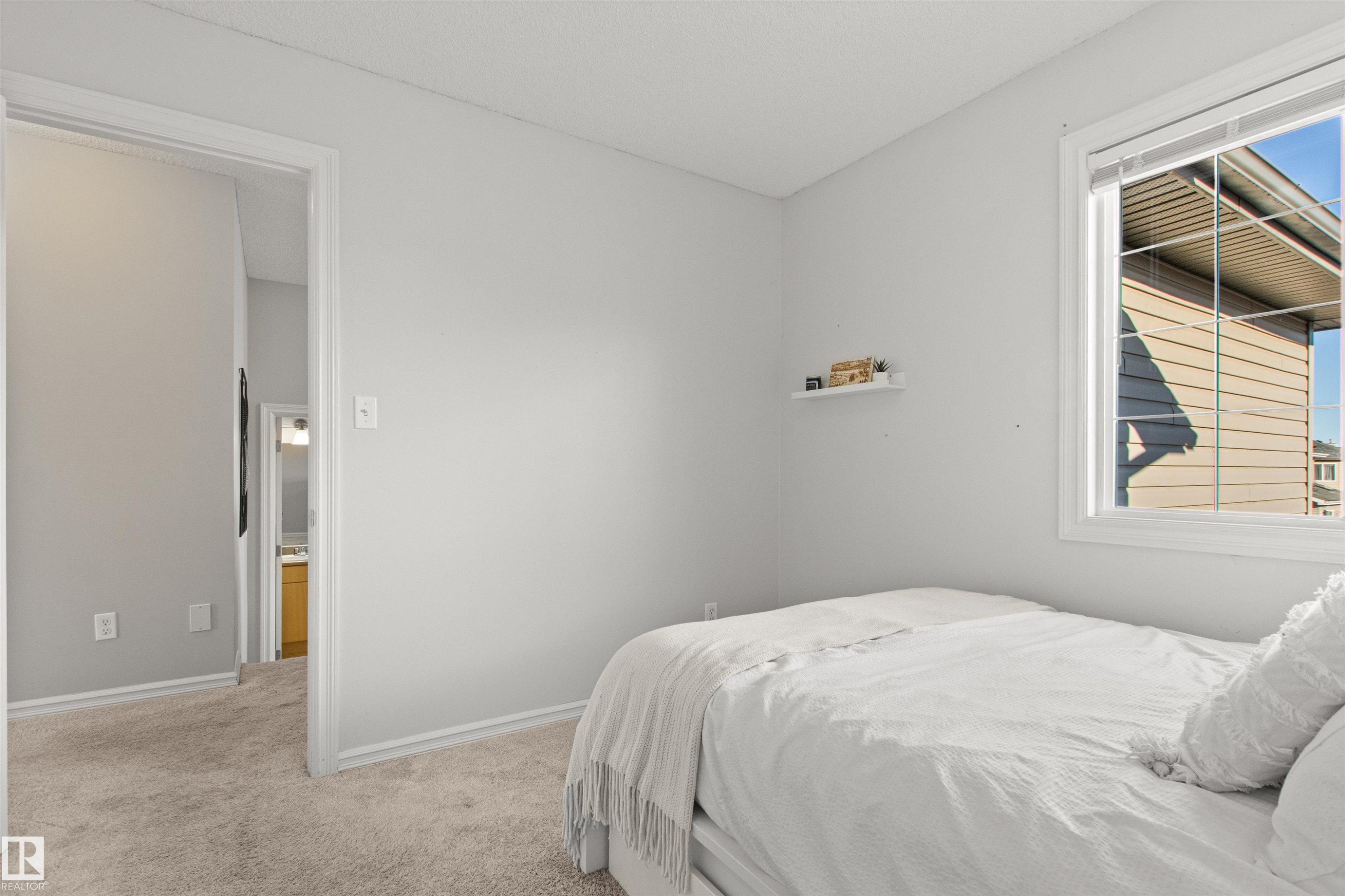 1849 Holman Crescent, Edmonton, AB - Indoor Photo Showing Bedroom