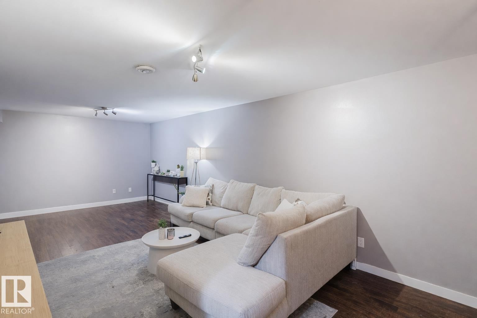 6707 149A Avenue, Edmonton, AB
