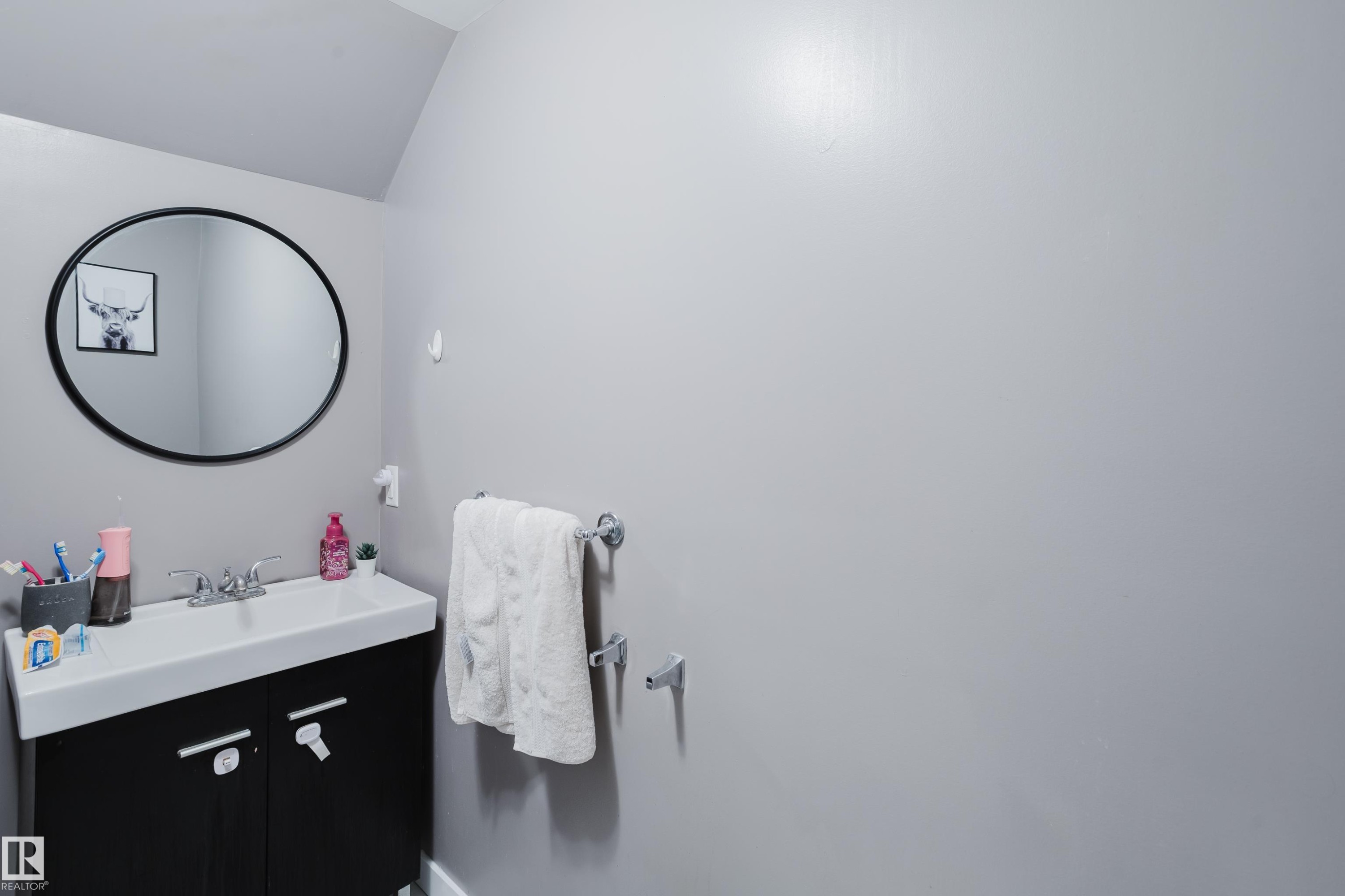 6707 149A Avenue, Edmonton, AB