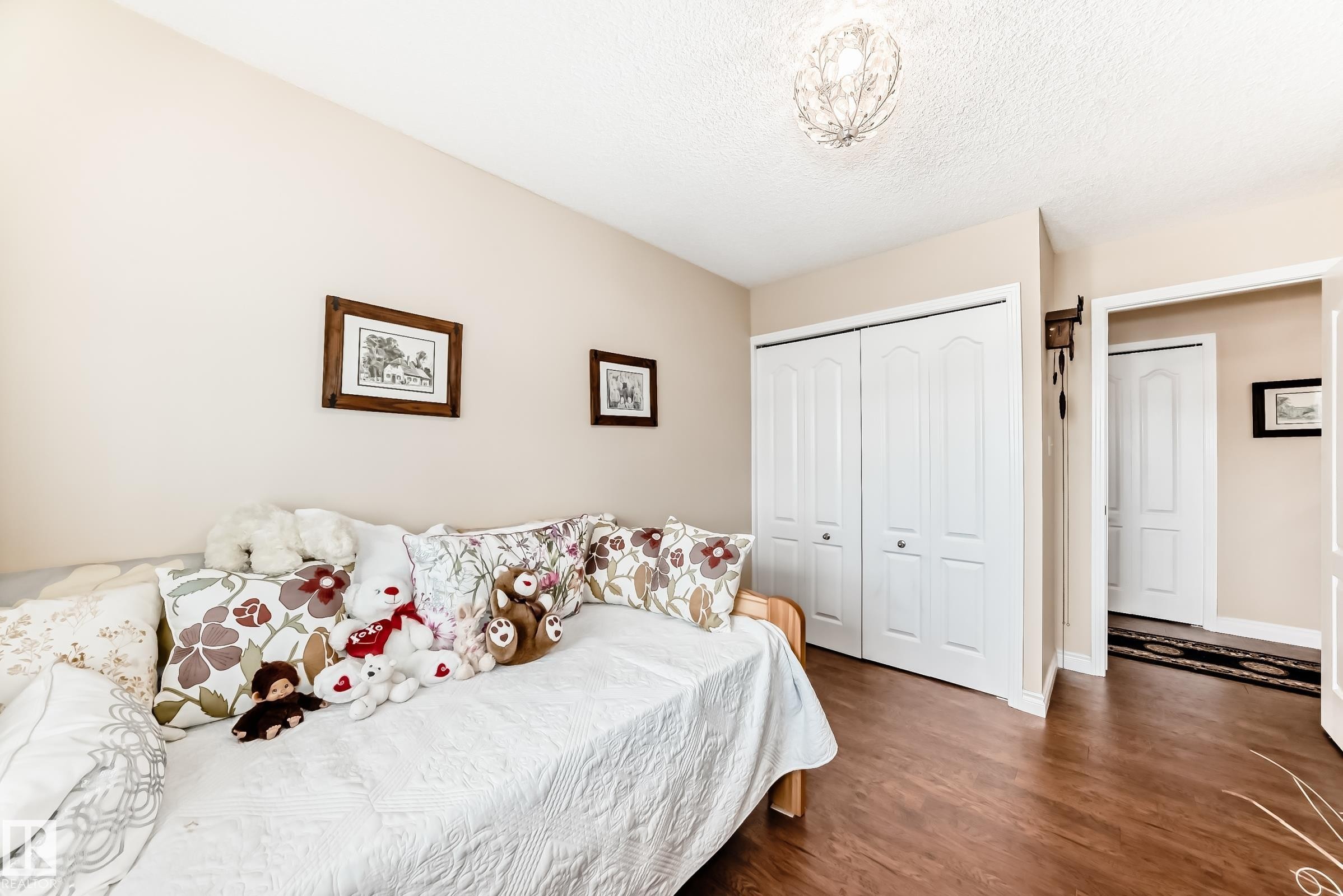 304 17150 94A Avenue, Edmonton, AB - Indoor Photo Showing Bedroom