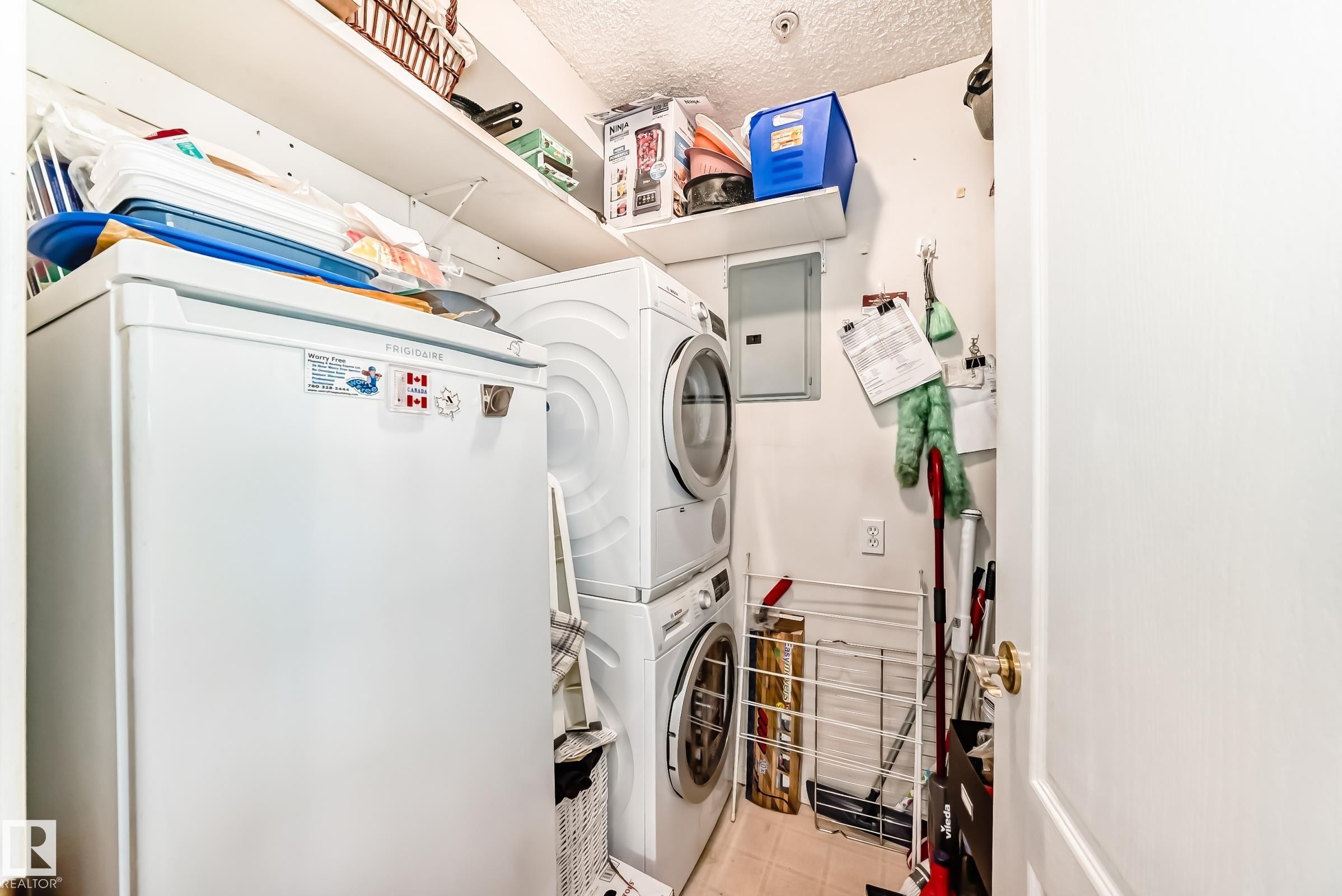 304 17150 94A Avenue, Edmonton, AB - Indoor Photo Showing Laundry Room