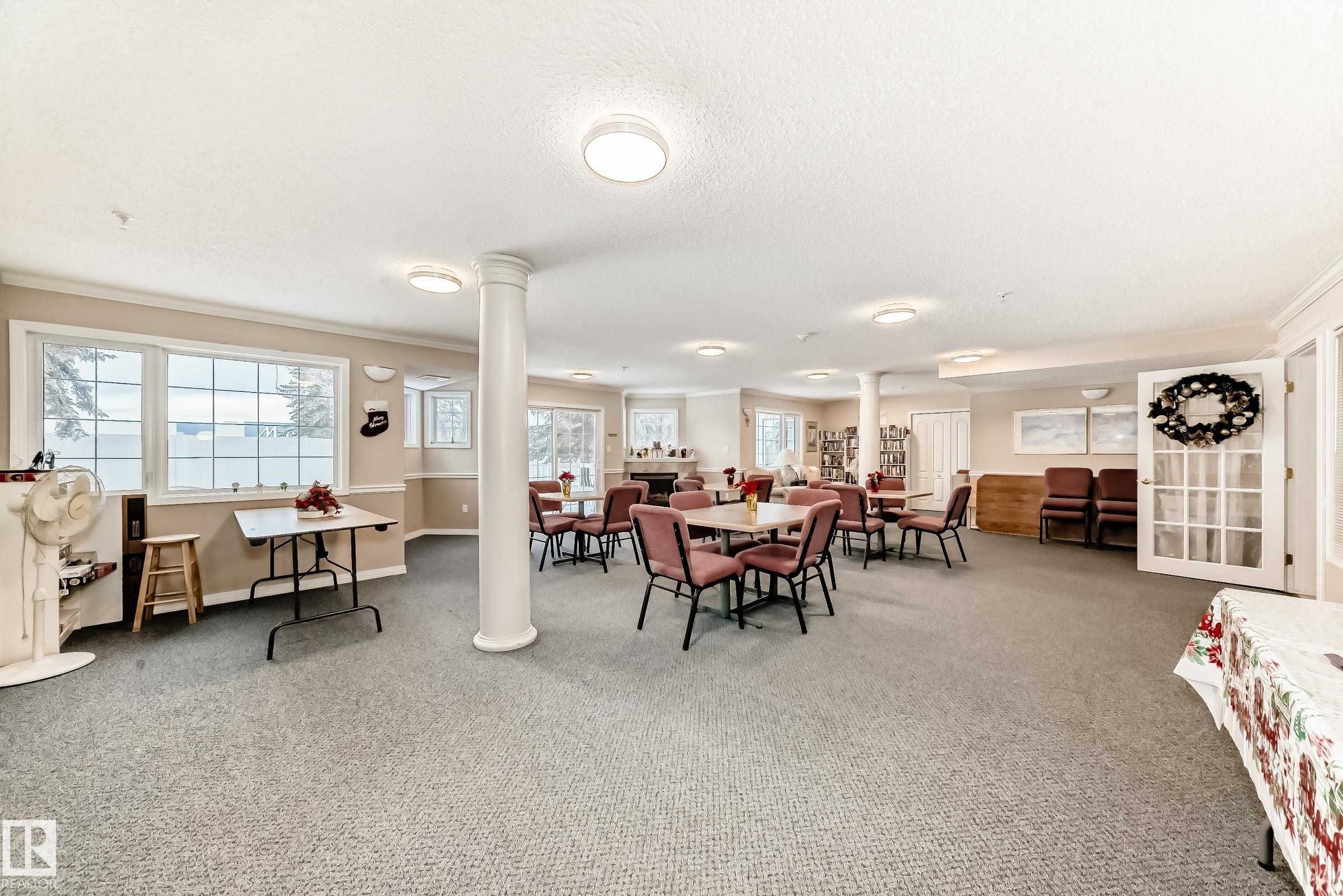 304 17150 94A Avenue, Edmonton, AB - Indoor