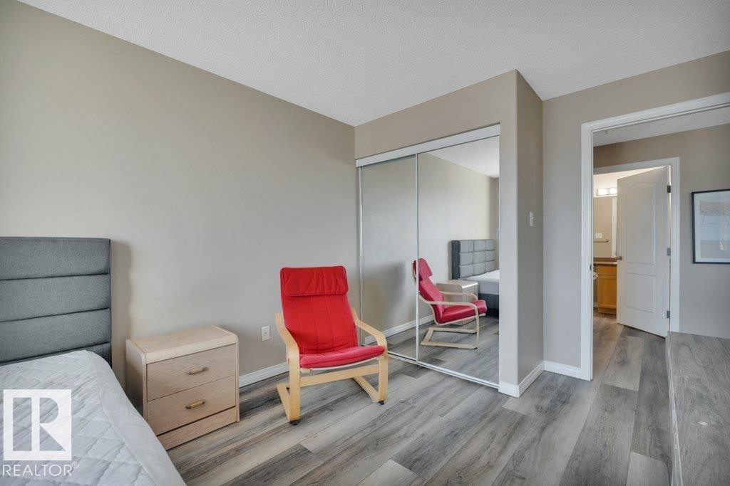 314 111 Edwards Drive, Edmonton, AB - Indoor Photo Showing Bedroom
