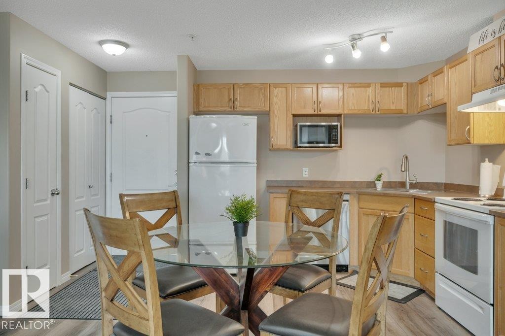 314 111 Edwards Drive, Edmonton, AB - Indoor