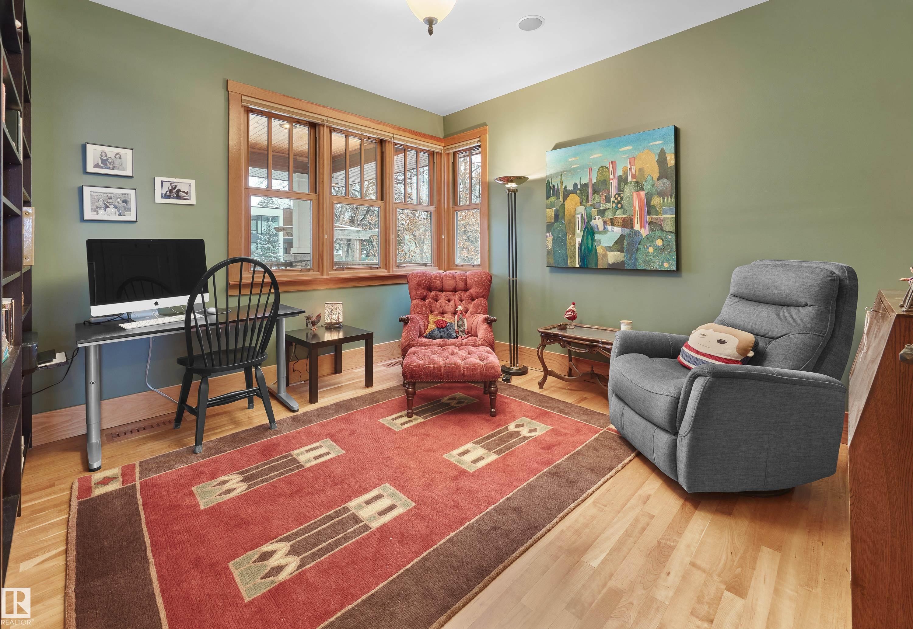 9135 117 Street, Edmonton, AB - Indoor