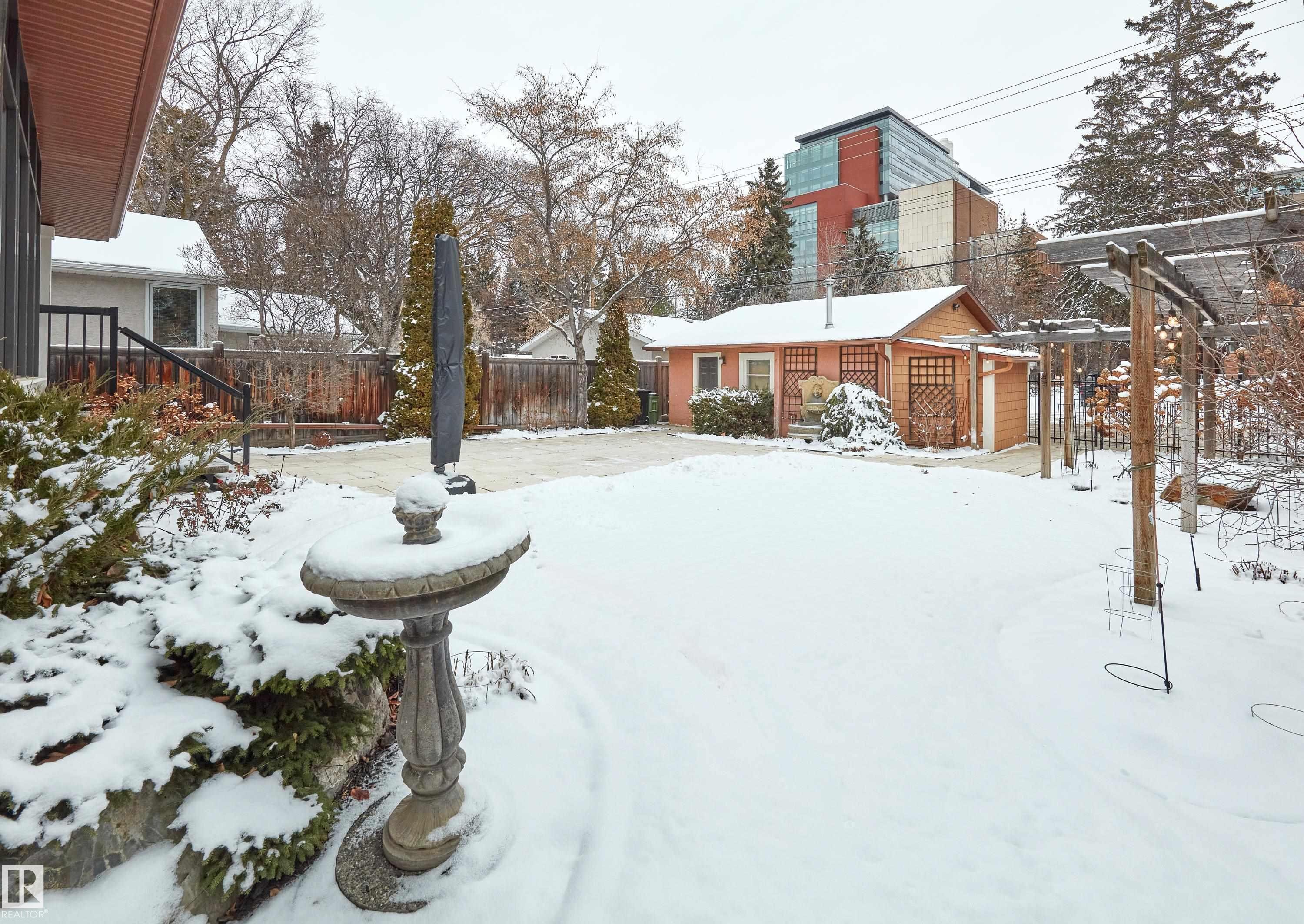 9135 117 Street, Edmonton, AB - Outdoor