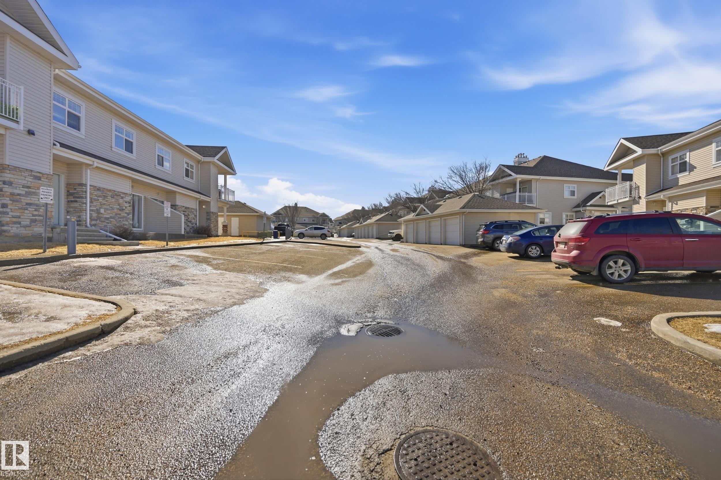 111 3040 Spence Wynd, Edmonton, AB - Outdoor