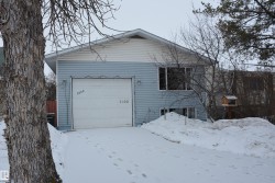 5020 47 Street Barrhead, AB T7N 1H5