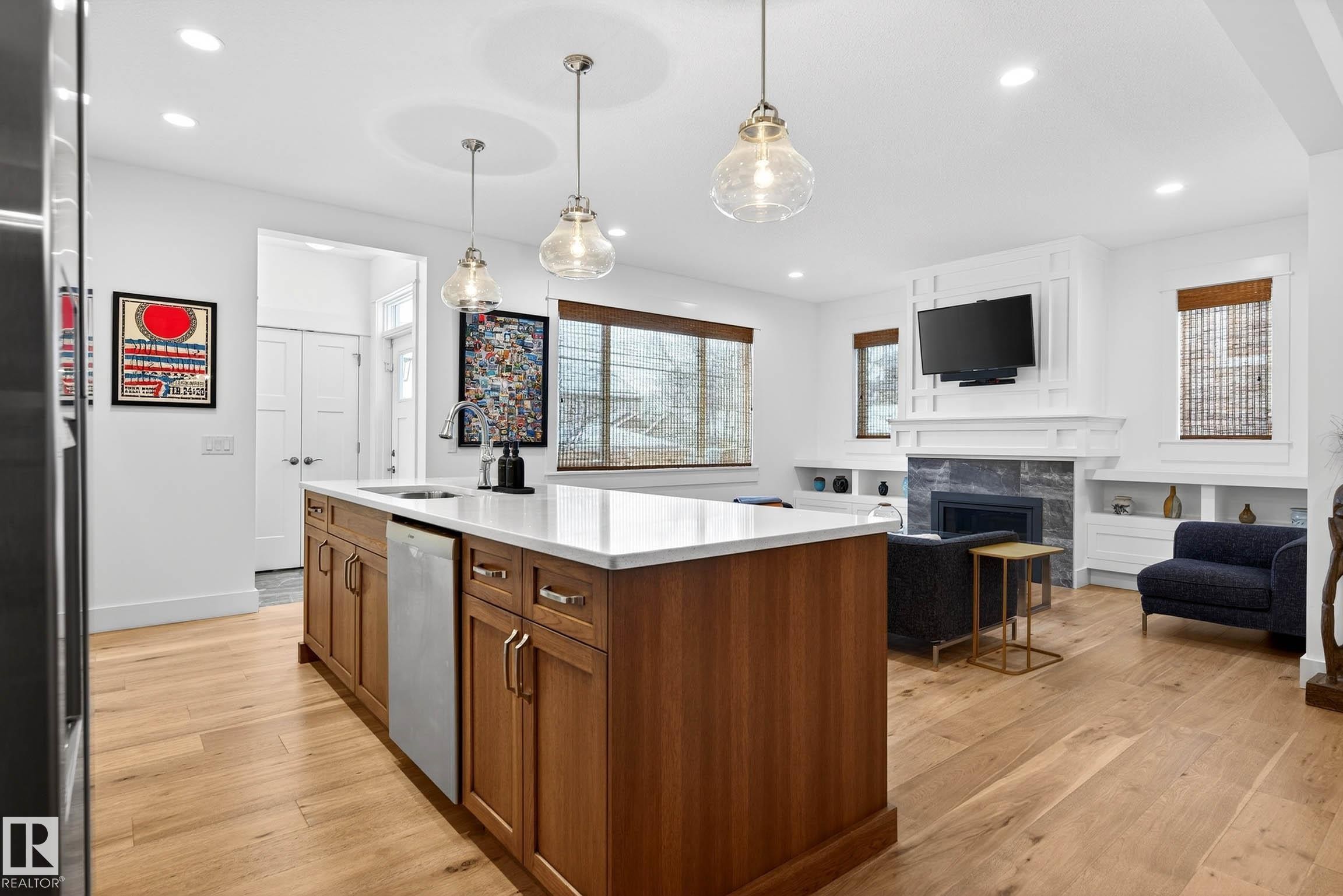 9738 75 Avenue, Edmonton, AB - Indoor Photo Showing Kitchen With Fireplace